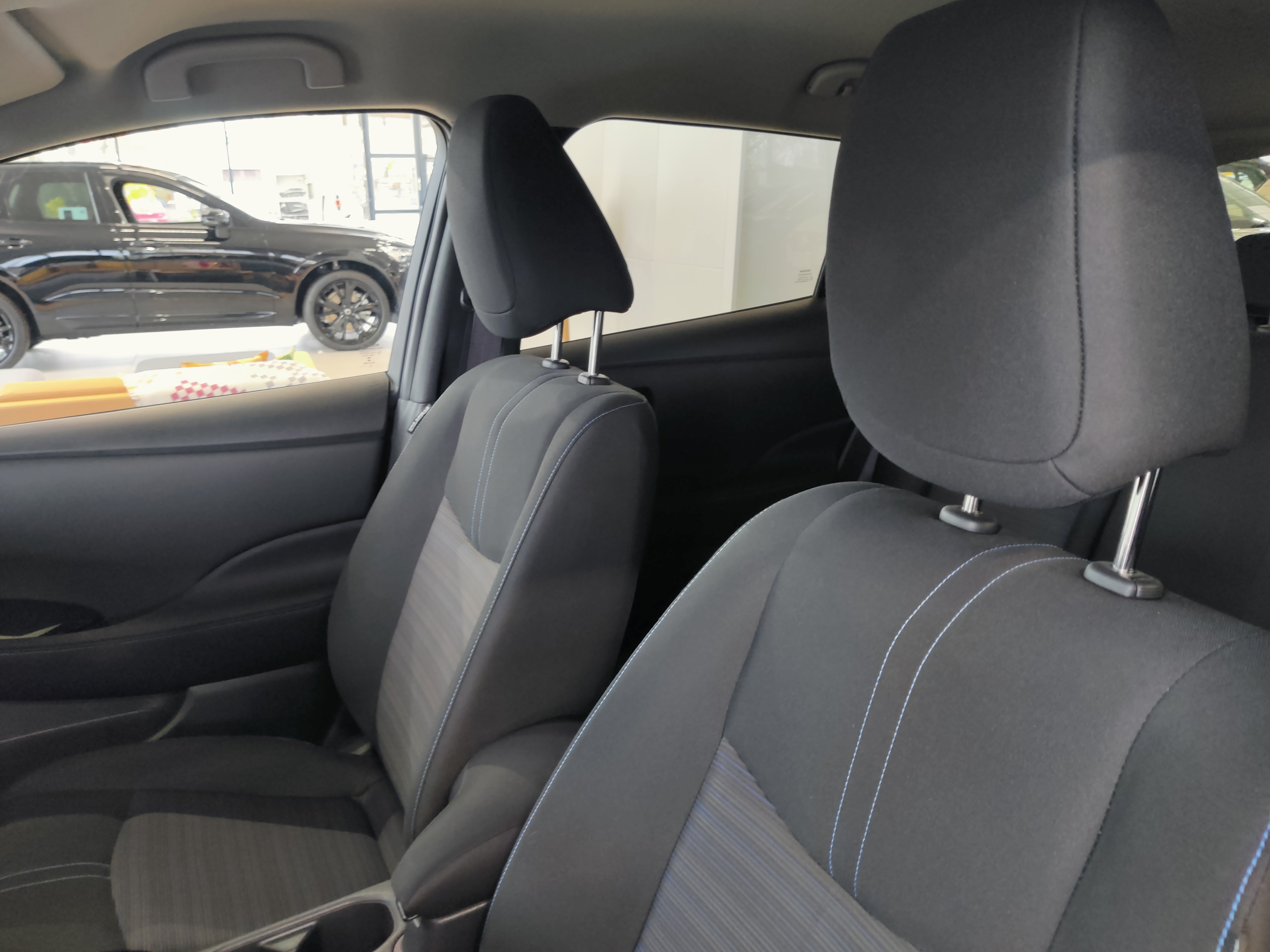 Nissan LEAF N-CONNECTA MY22 39 KWH LED FI