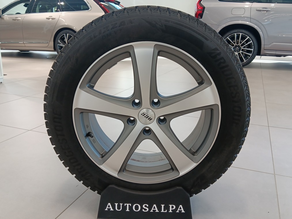 Nissan QASHQAI E-POWER 2WD TEKNA TAKUU 24KK/40TKM