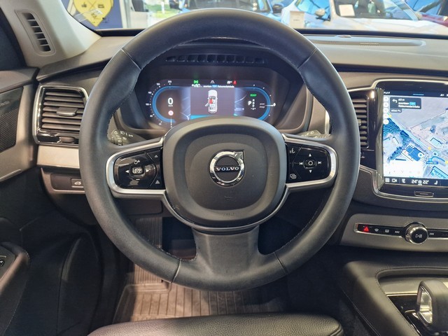 Volvo XC90 T8 AWD LONG RANGE PLUS BRIGHT TAKUU 24KK/40TKM