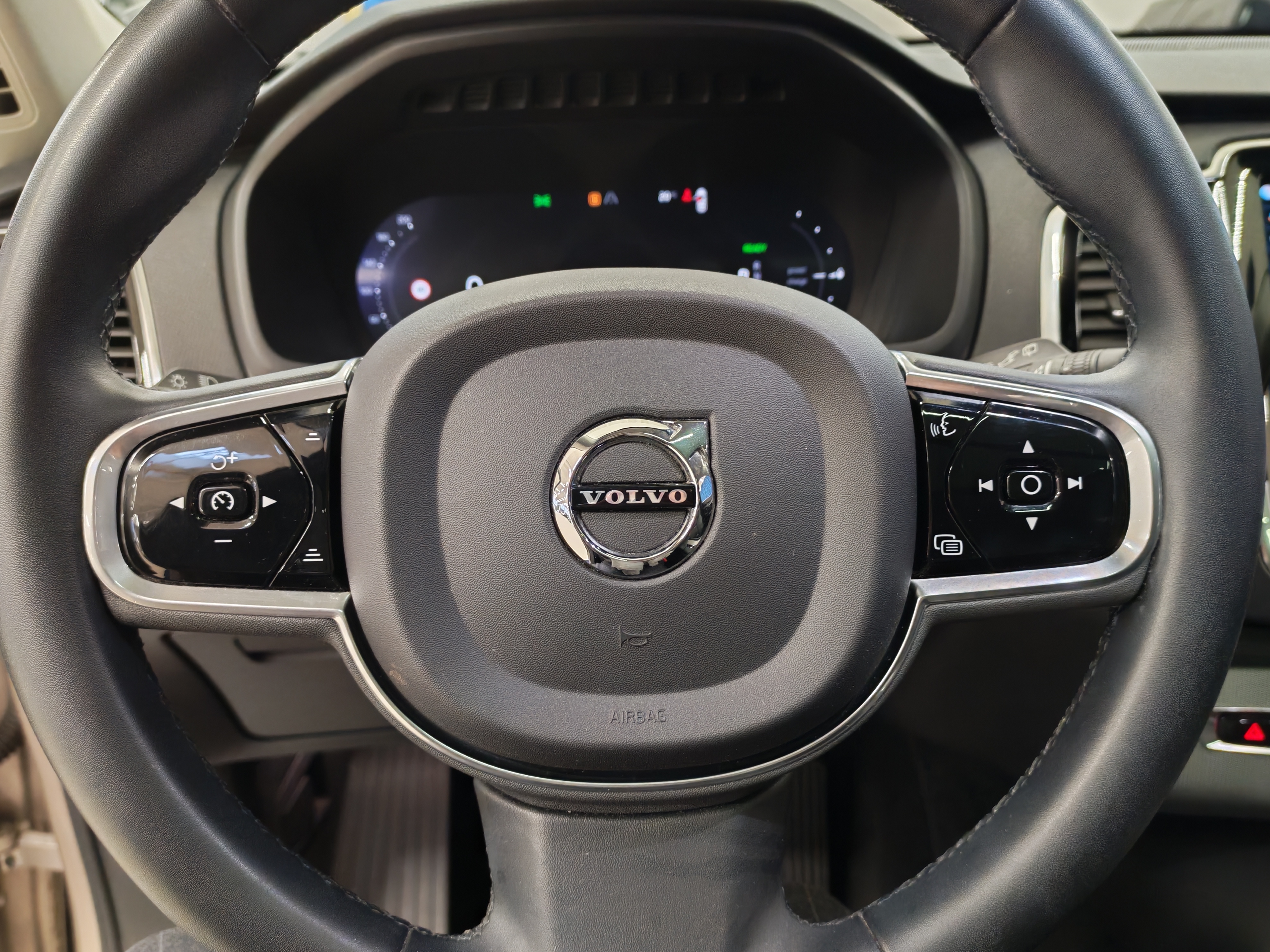 Volvo XC90 T8 AWD Long Range Plus Bright 2023, bild 7/26
