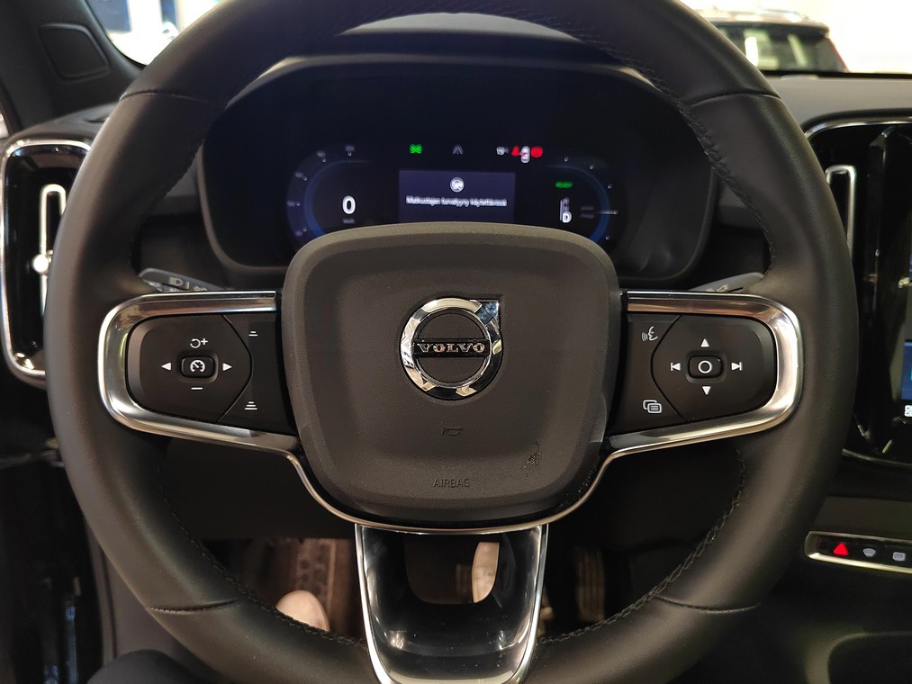 Volvo C40 RECHARGE SINGLE PLUS TAKUU 24KK/40TKM.
