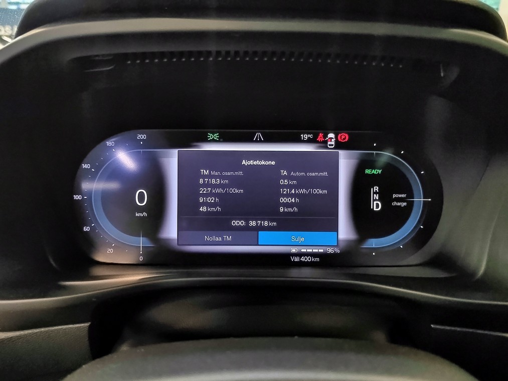 Volvo C40 RECHARGE SINGLE PLUS TAKUU 24KK/40TKM.