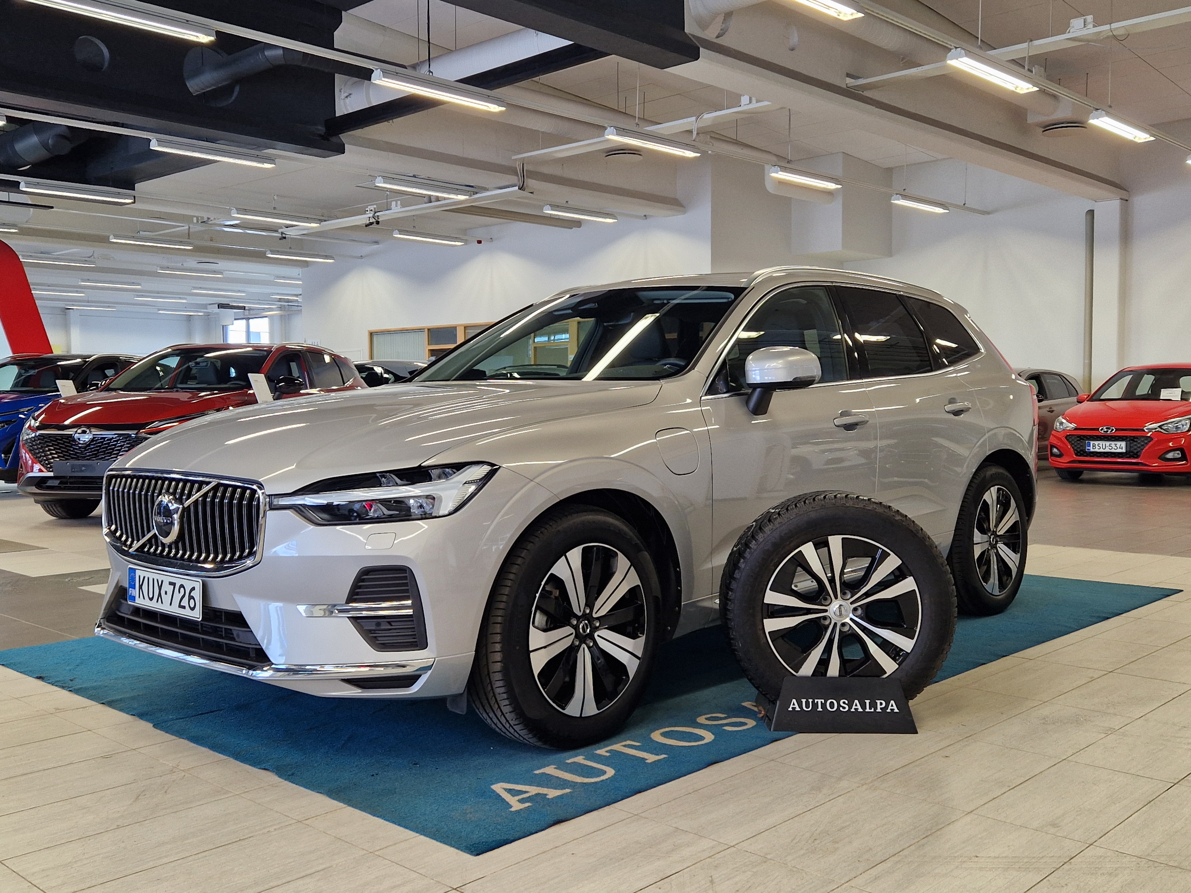 Volvo XC60 2023, kuva 2/22