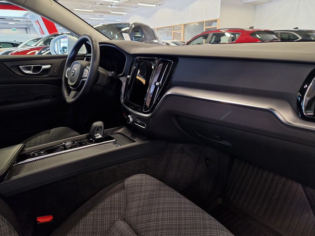 Volvo V60 B4 MHEV BUSINESS TAKUU 24KK/40TKM
