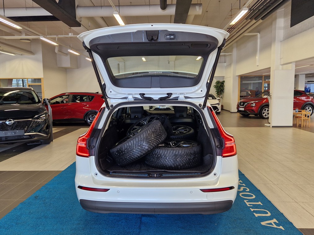 Volvo V60 B4 MHEV BUSINESS TAKUU 24KK/40TKM