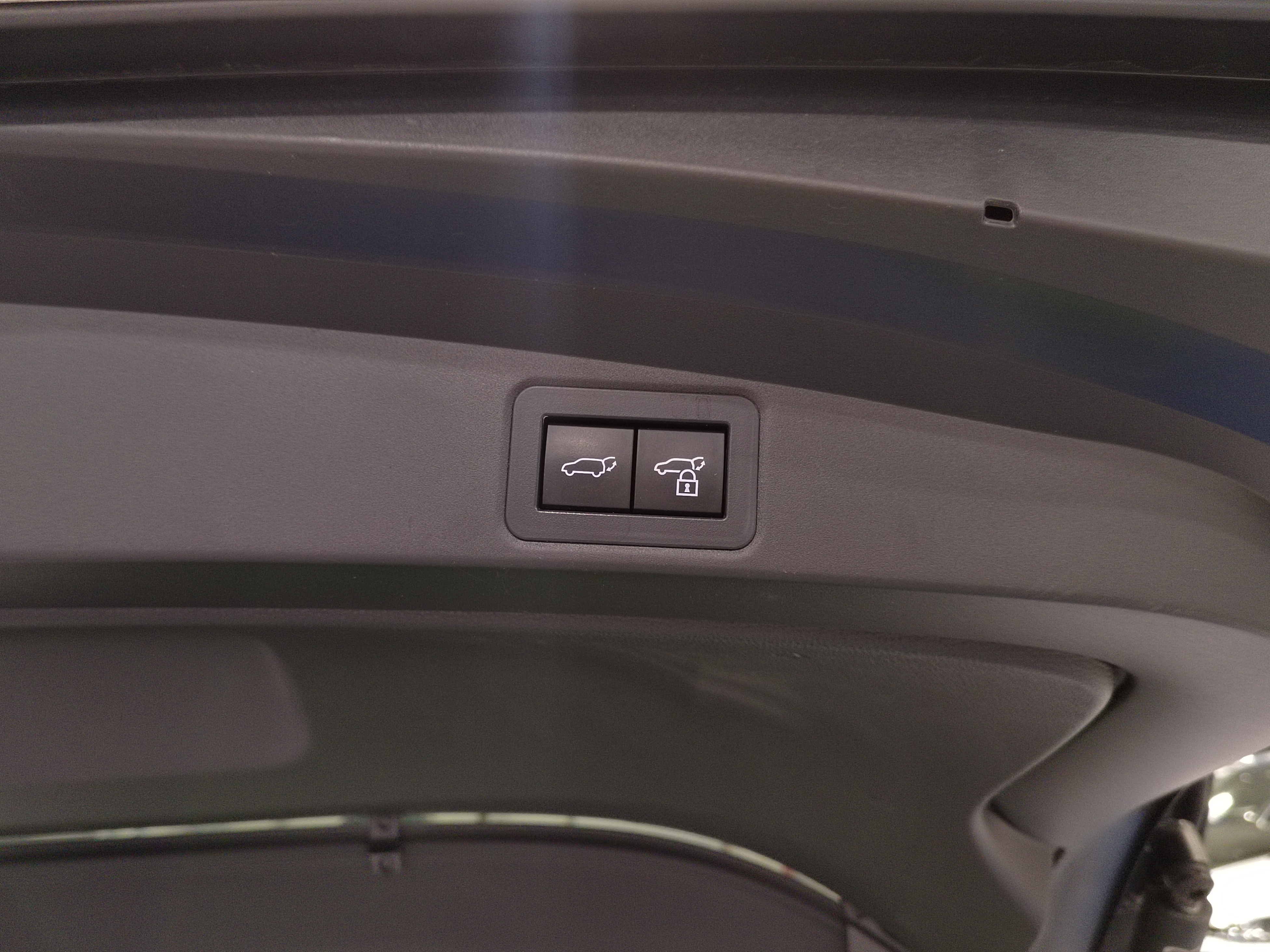 Toyota COROLLA TOURING SPORTS 1,8 HYBRID LAUNCH EDITION