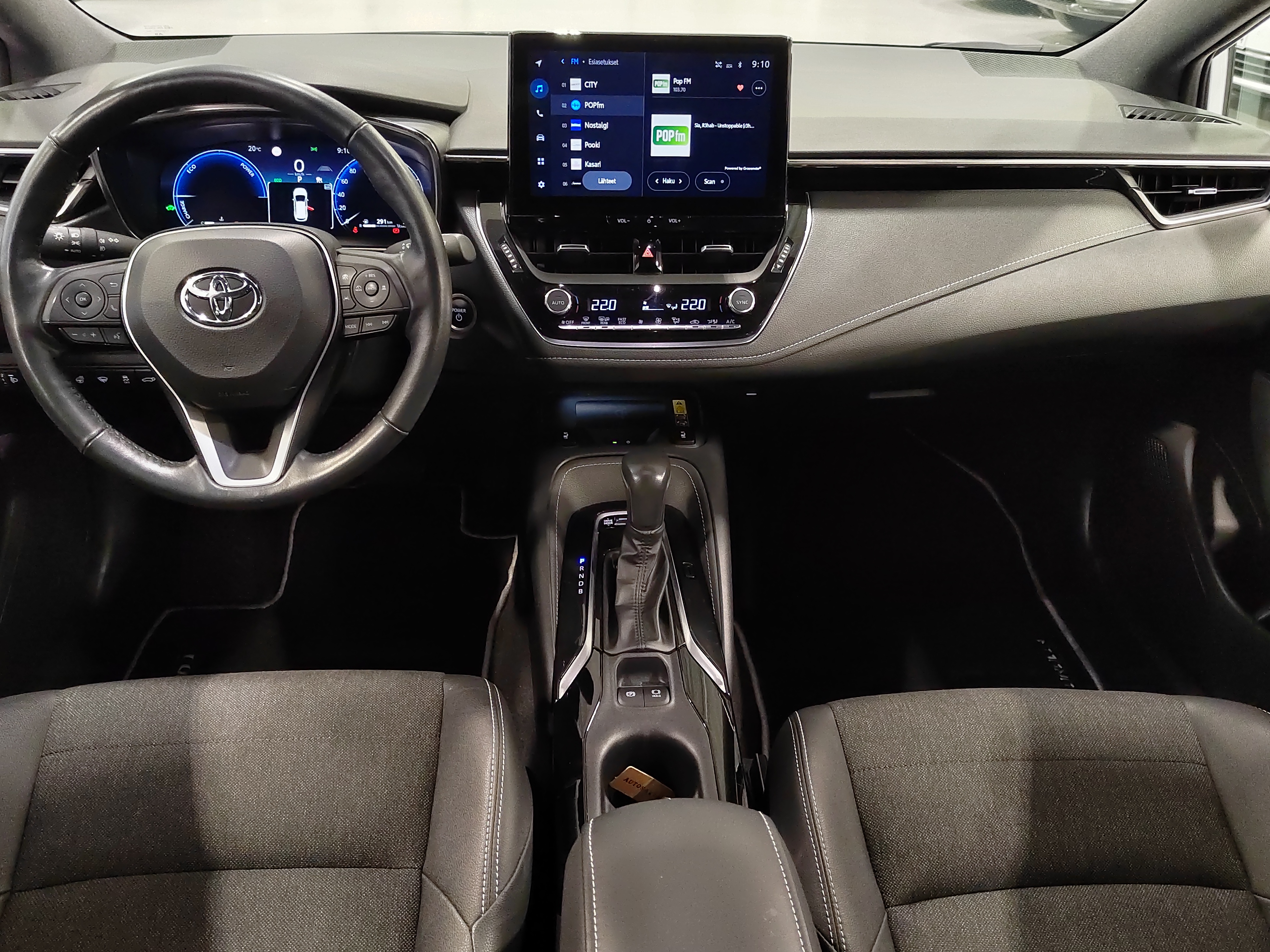 Toyota COROLLA TOURING SPORTS 1,8 HYBRID LAUNCH EDITION.