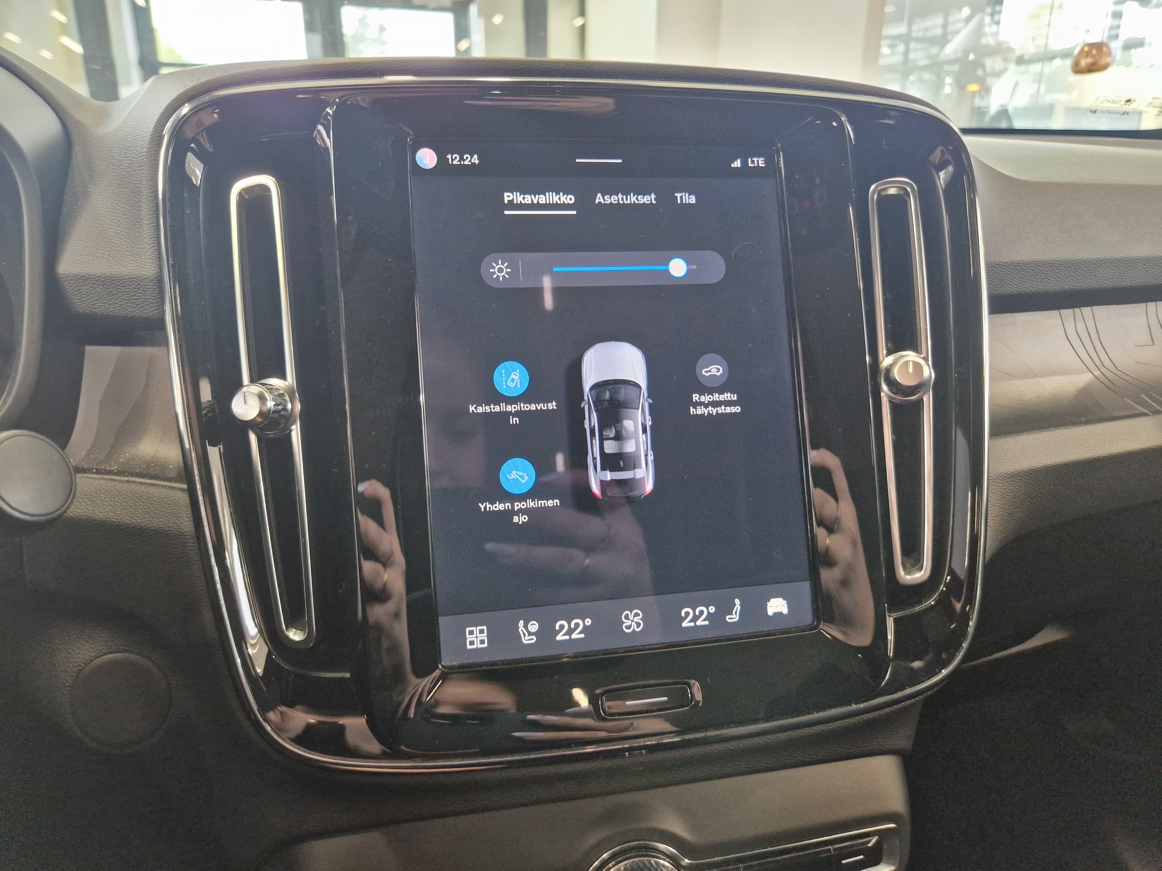 Volvo C40 RECHARGE TWIN PLUS TAKUU 24KK/40TKM