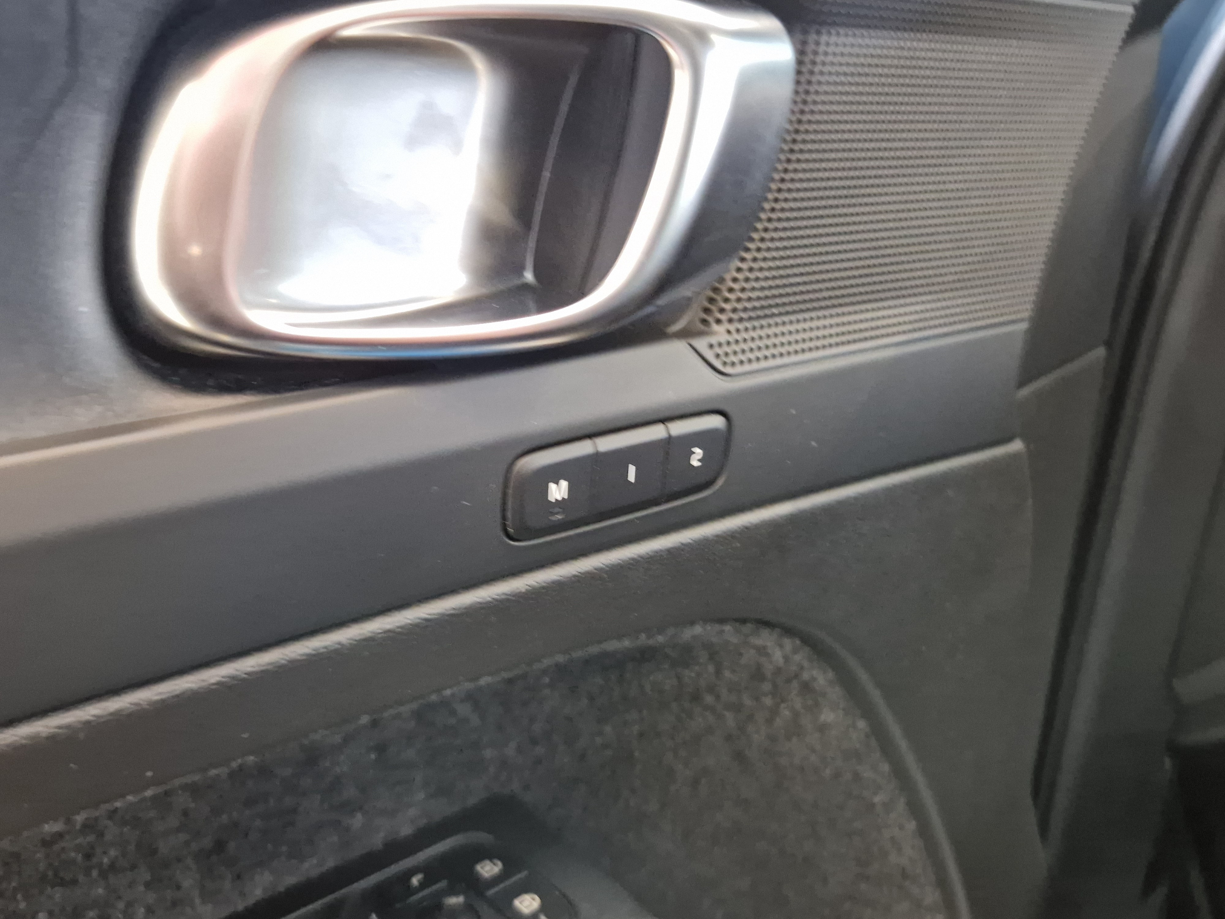 Volvo C40 RECHARGE TWIN PLUS TAKUU 24KK/40TKM