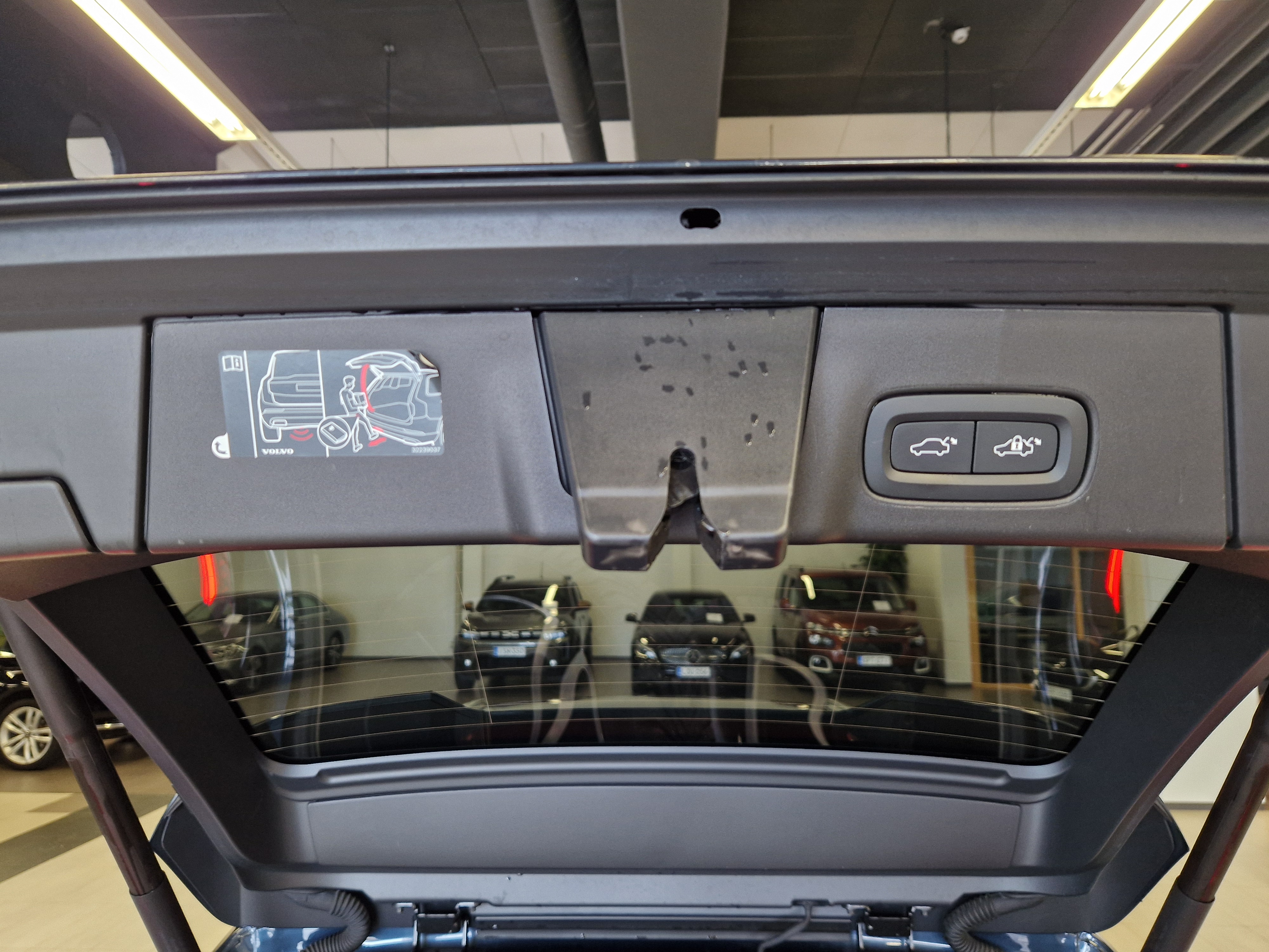 Volvo V90 B4 AWD D-MHEV Plus Bright aut 2023, kuva 5/17
