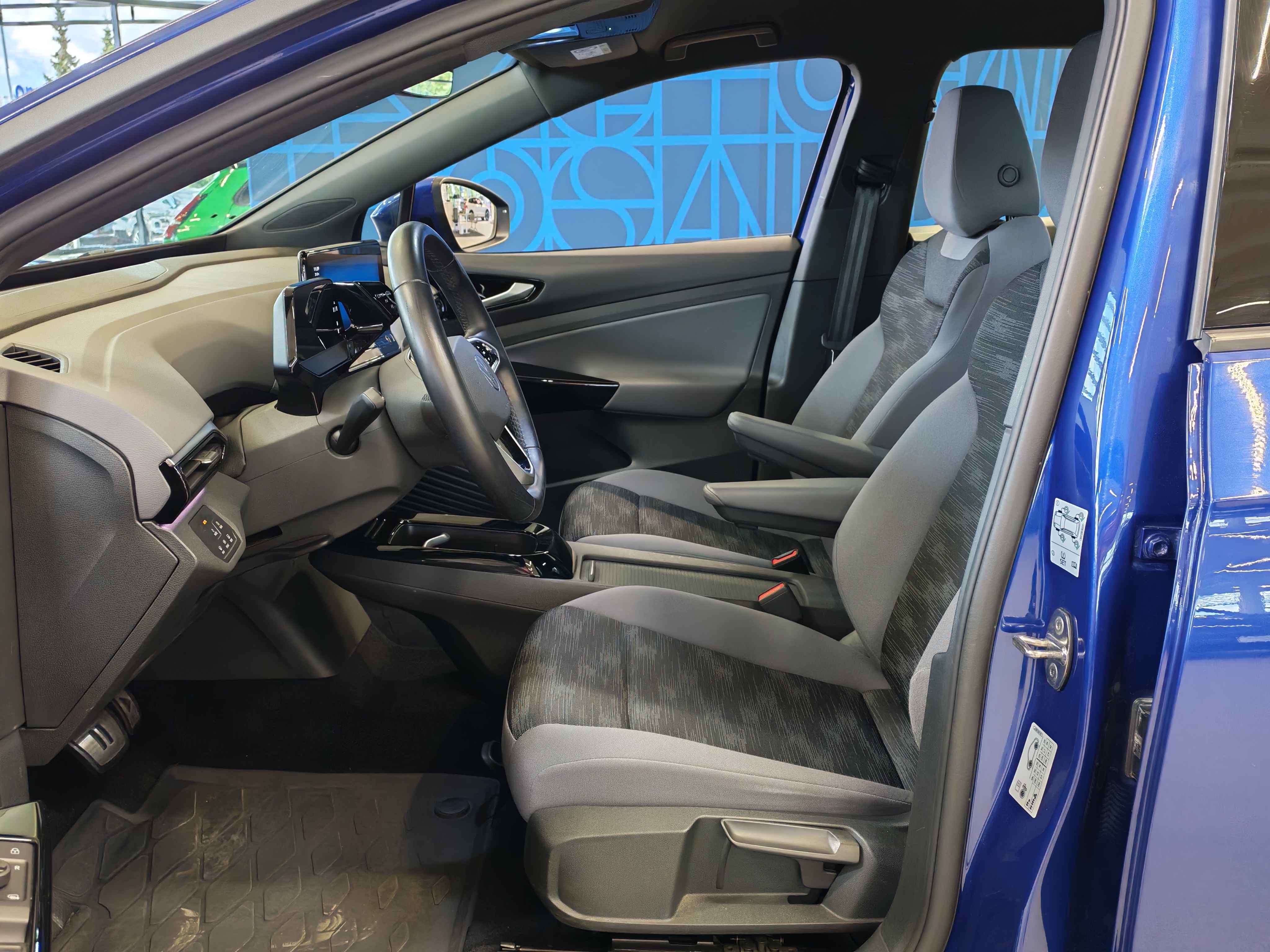 Volkswagen ID.4 PRO 4MOTION BUSINESS PLUS 195 KW  AKKU 77 KWH