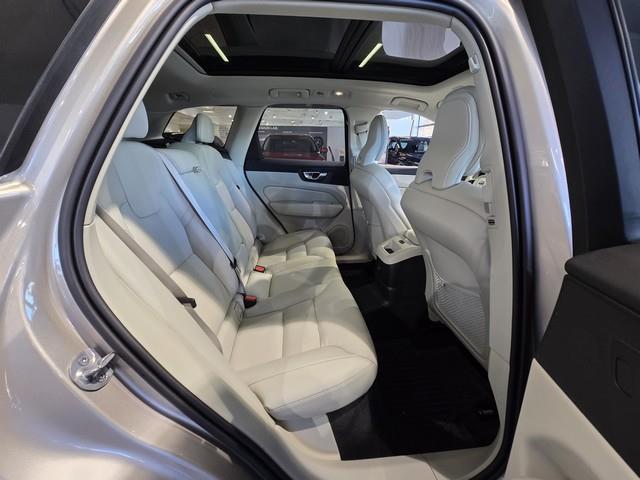 Volvo XC60 T8 AWD LONG RANGE HIGH PERFORMANCE PLUS DARK AUT