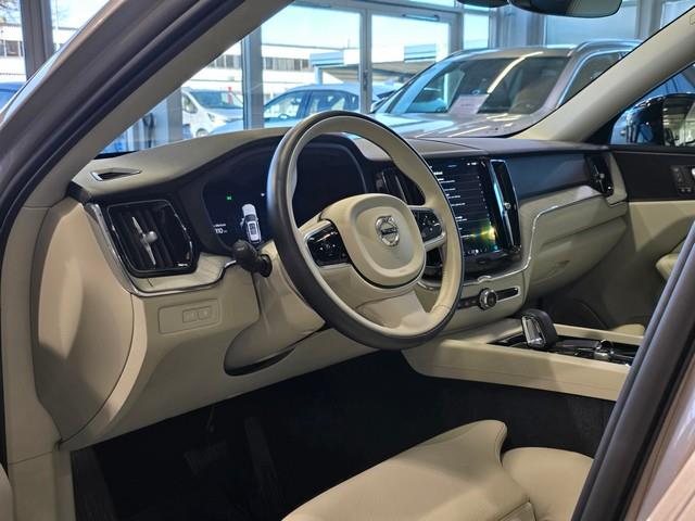 Volvo XC60 T8 AWD LONG RANGE HIGH PERFORMANCE PLUS DARK AUT