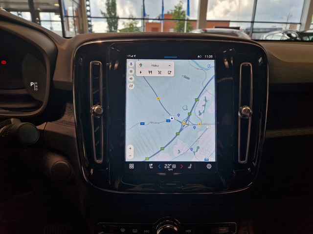Volvo C40 RECHARGE SINGLE PLUS EXTENDED RANGE.
