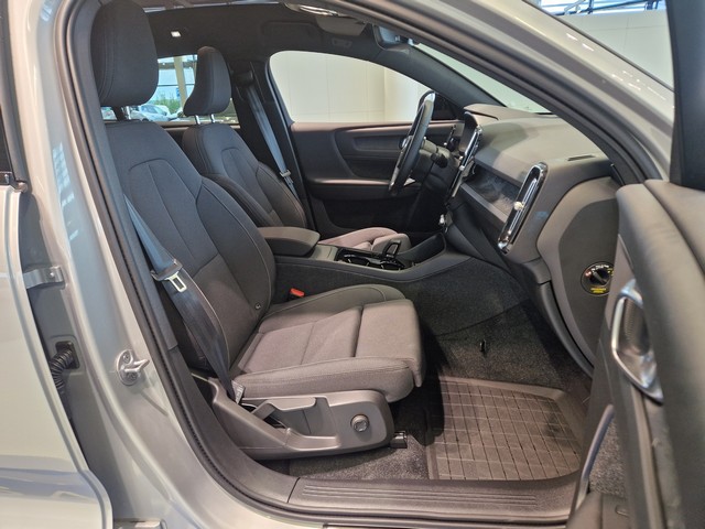 Volvo C40 RECHARGE SINGLE PLUS EXTENDED RANGE.