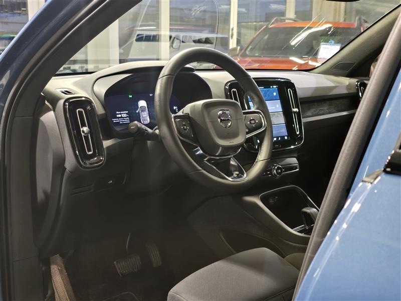 Volvo C40 2024, kuva 6/23
