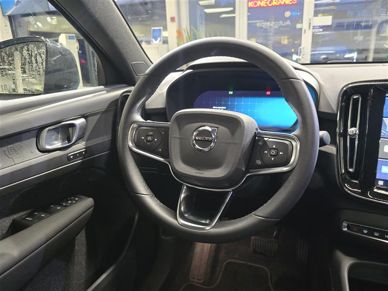 Volvo C40 RECHARGE SINGLE PLUS EXTENDED RANGE.