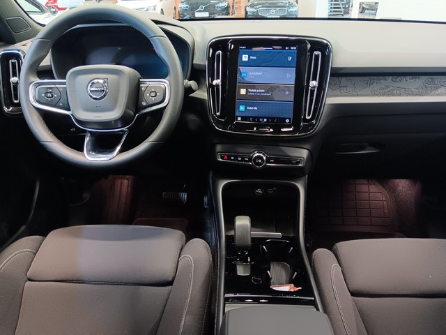 Volvo C40 RECHARGE SINGLE PLUS EXTENDED RANGE