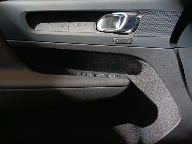 Volvo C40 RECHARGE SINGLE PLUS EXTENDED RANGE