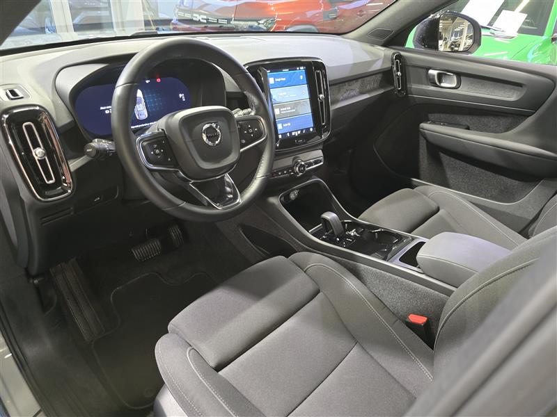 Volvo C40 RECHARGE SINGLE PLUS EXTENDED RANGE.