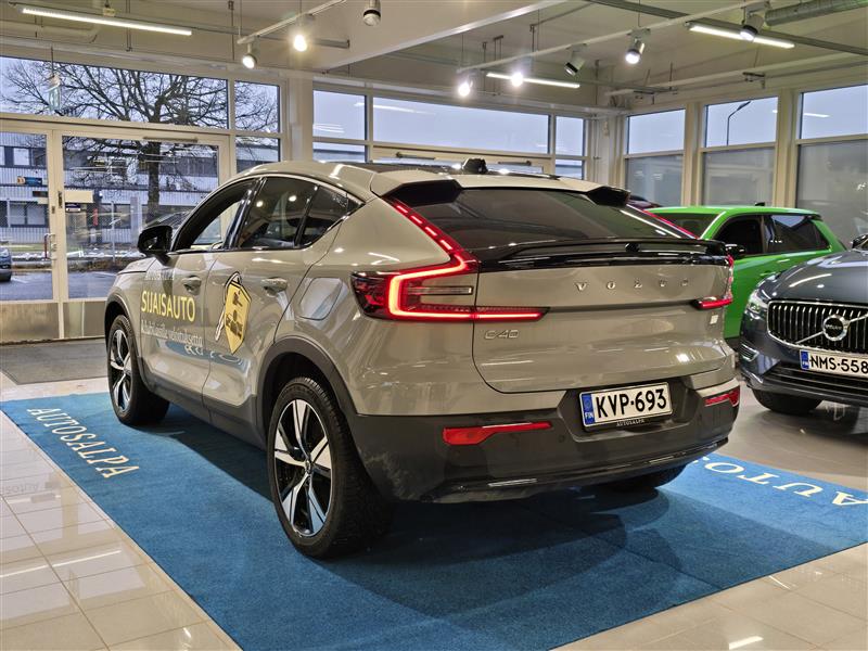 Volvo C40 RECHARGE SINGLE PLUS EXTENDED RANGE.