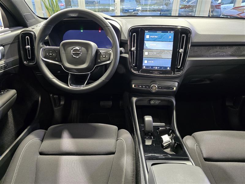 Volvo C40 RECHARGE SINGLE PLUS EXTENDED RANGE.