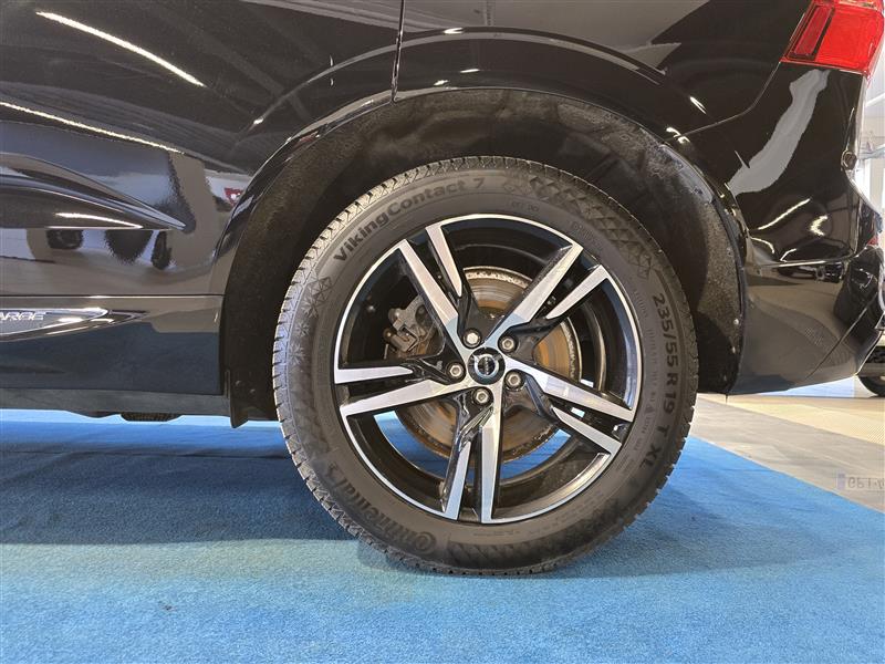 Volvo XC60 T8 AWD LONG RANGE ULTIMATE BRIGHT TAKUU 24KK/40TKM