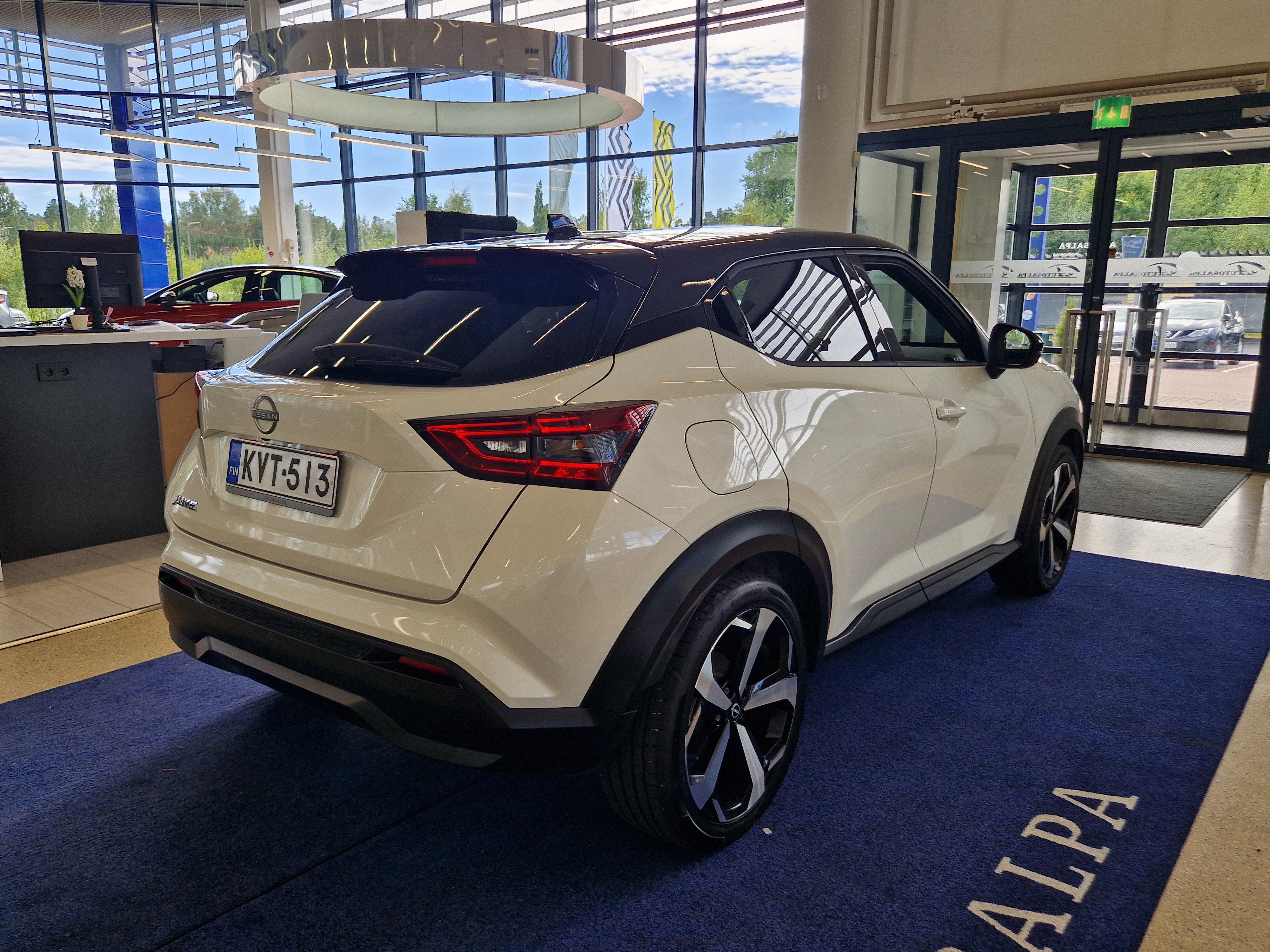 Nissan JUKE DIG-T 114HP 7DCT TEKNA 17 + NAVI + 2-TONE MY23