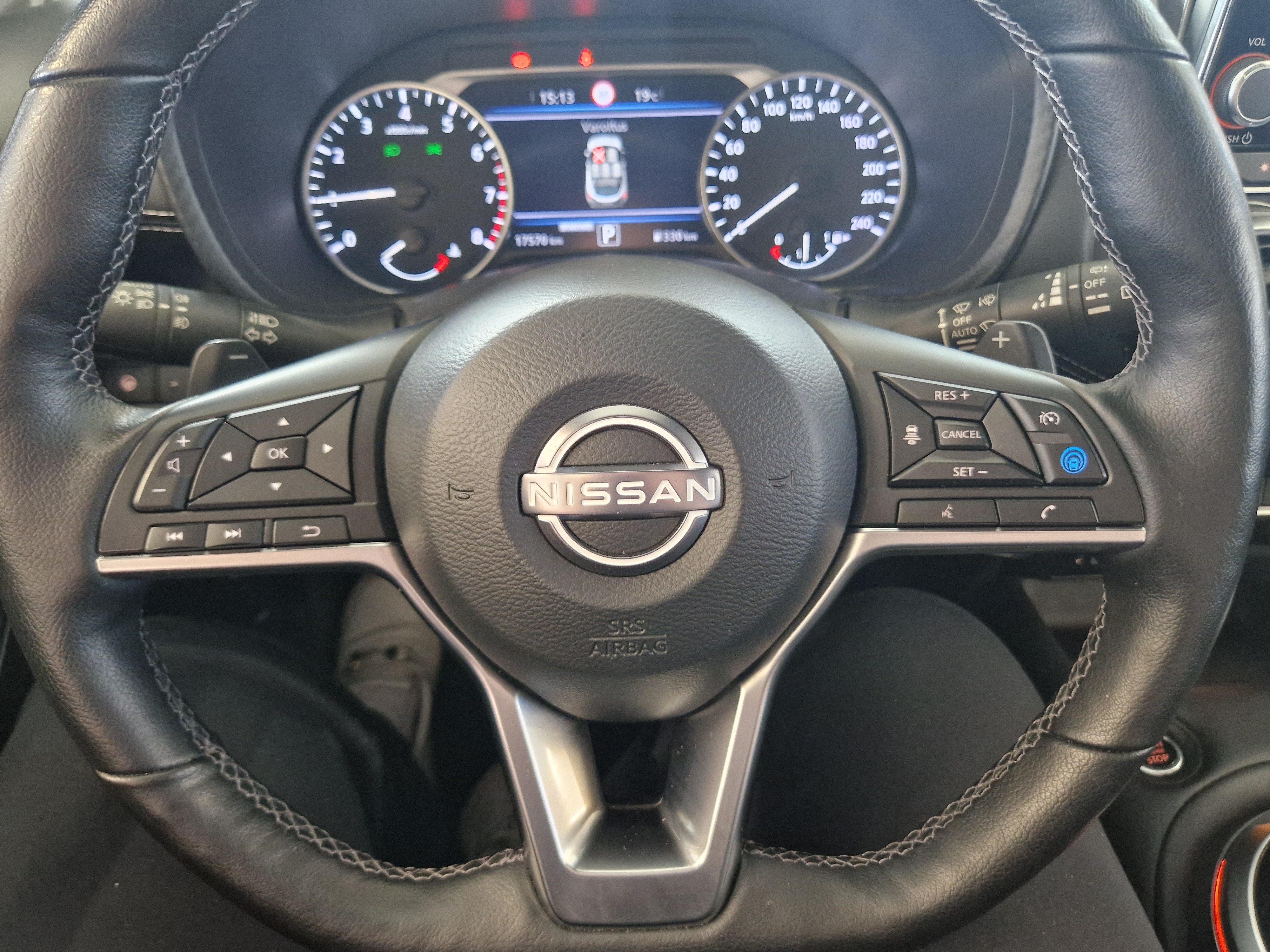 Nissan JUKE DIG-T 114HP 7DCT TEKNA 17 + NAVI + 2-TONE MY23
