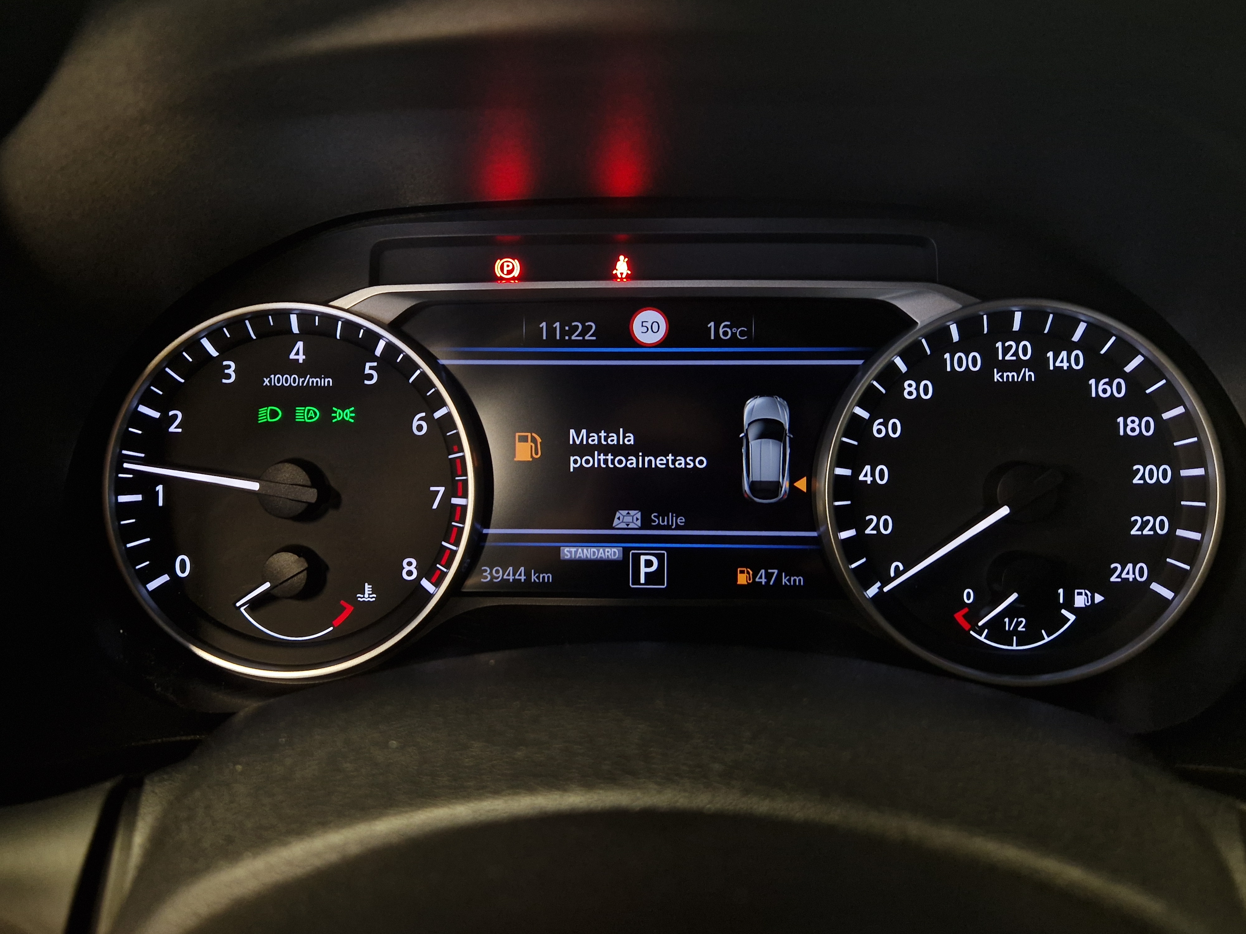 Nissan JUKE DIG-T 117HP 7DCT TEKNA 19\\\\\\\" + NAVI + TWO-TON