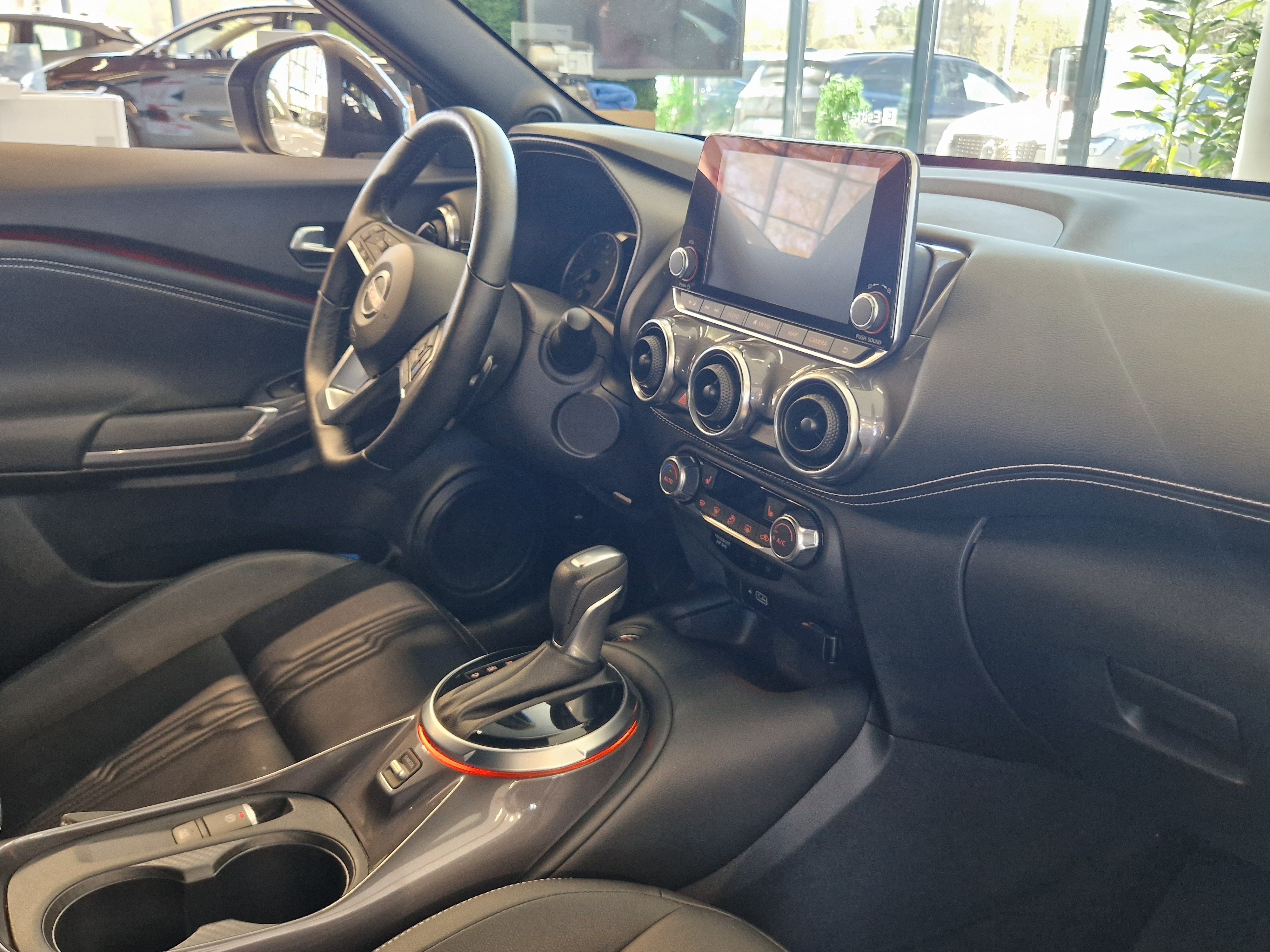 Nissan JUKE DIG-T 114HP 7DCT TEKNA 19 + NAVI + 2-TONE  HS.