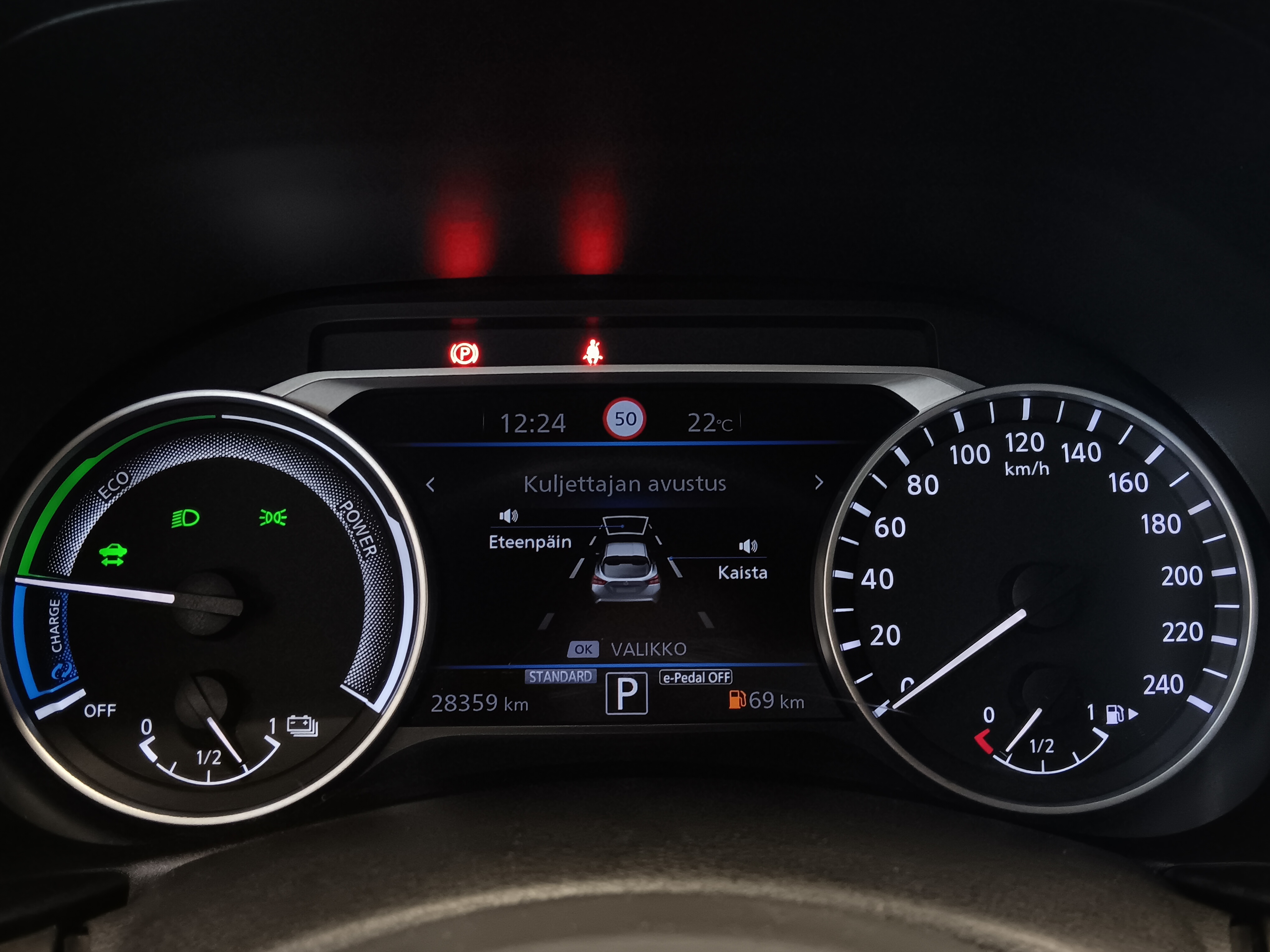 Nissan JUKE DIG-T 143HP 4AMT N-CONNECTA + NAVI HEV