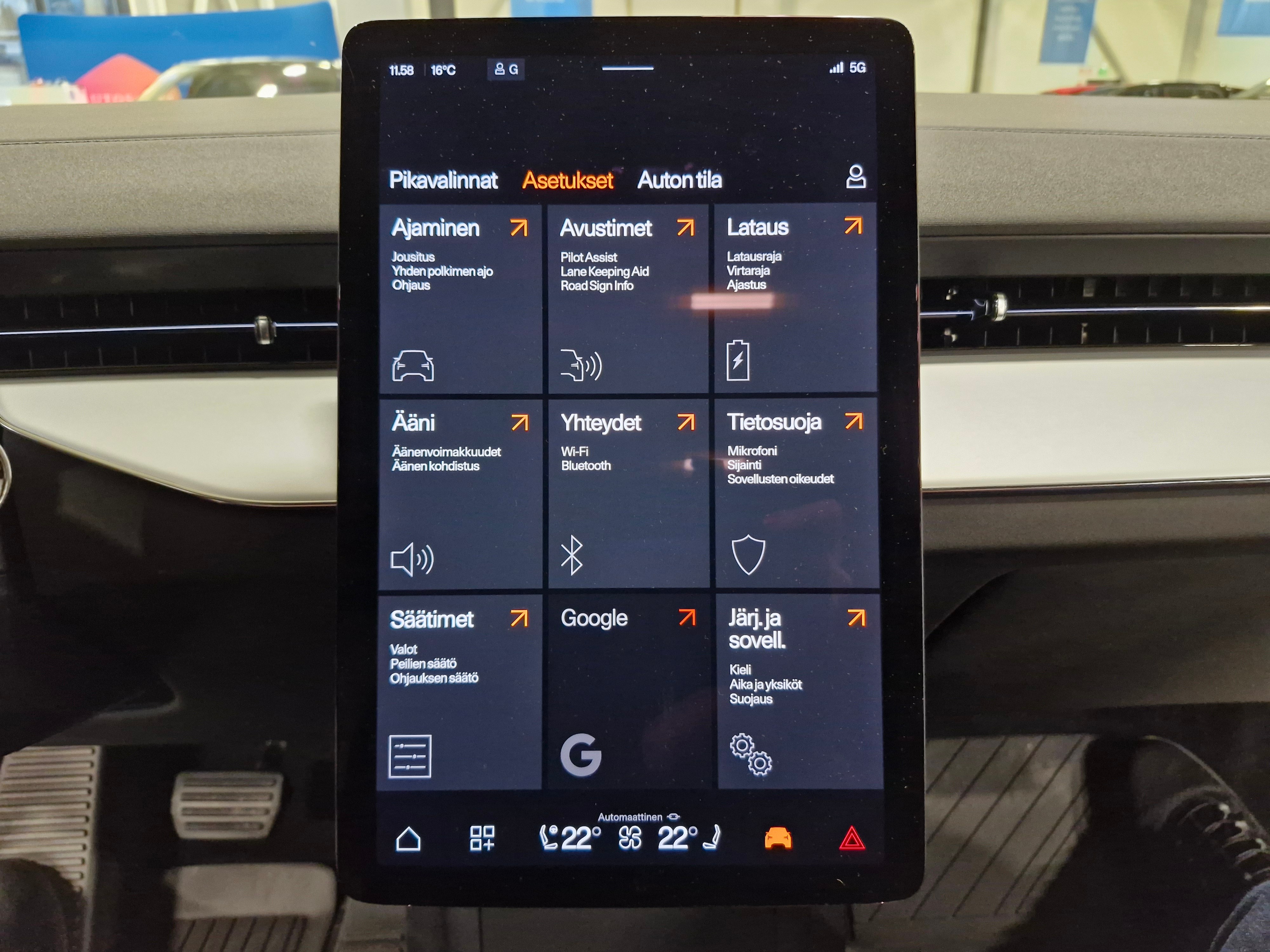 Polestar 3 LONG RANGE DUAL MOTOR 111 KWH PLUS PILOT