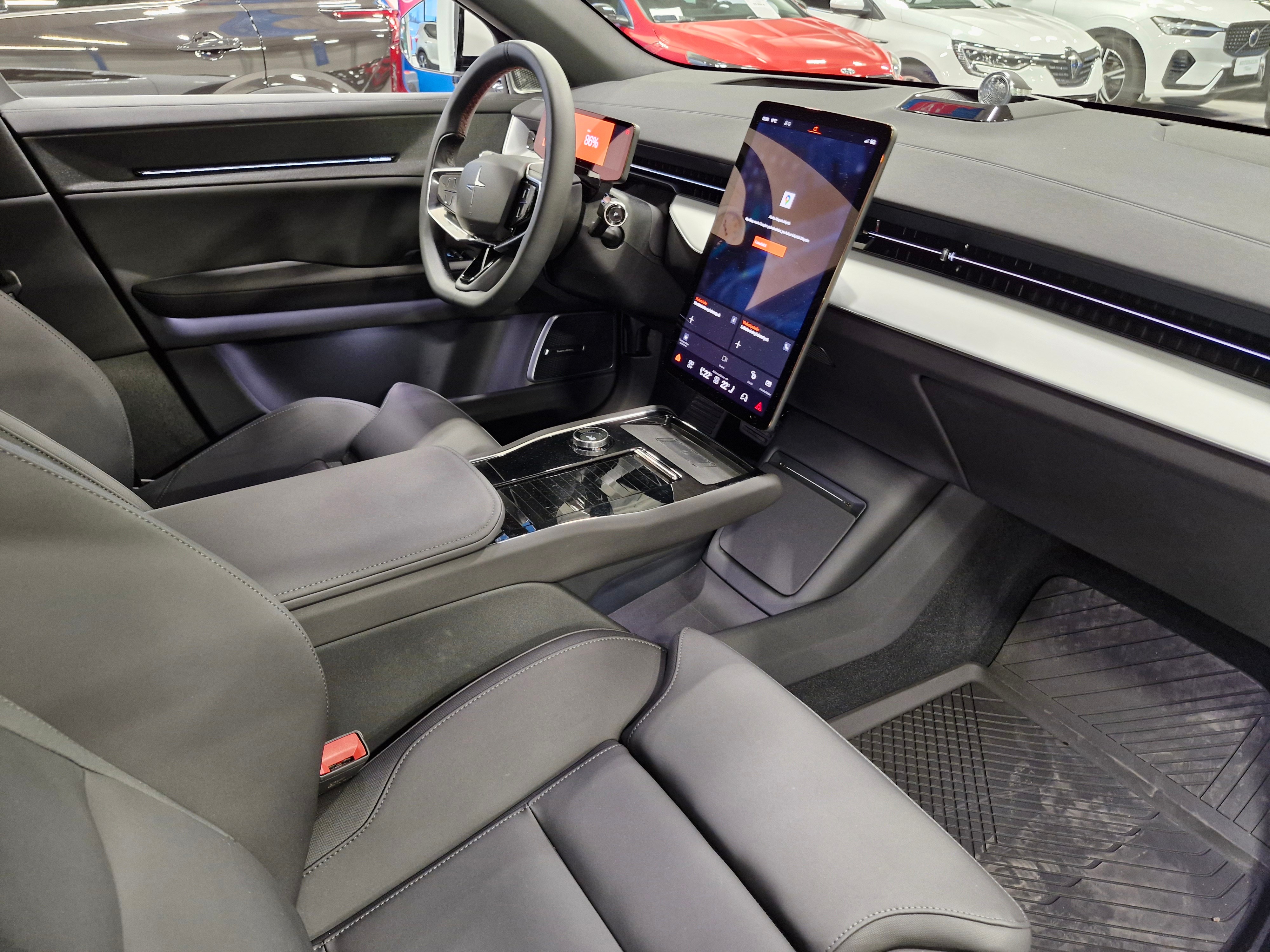 Polestar 3 LONG RANGE DUAL MOTOR 111 KWH PLUS PILOT