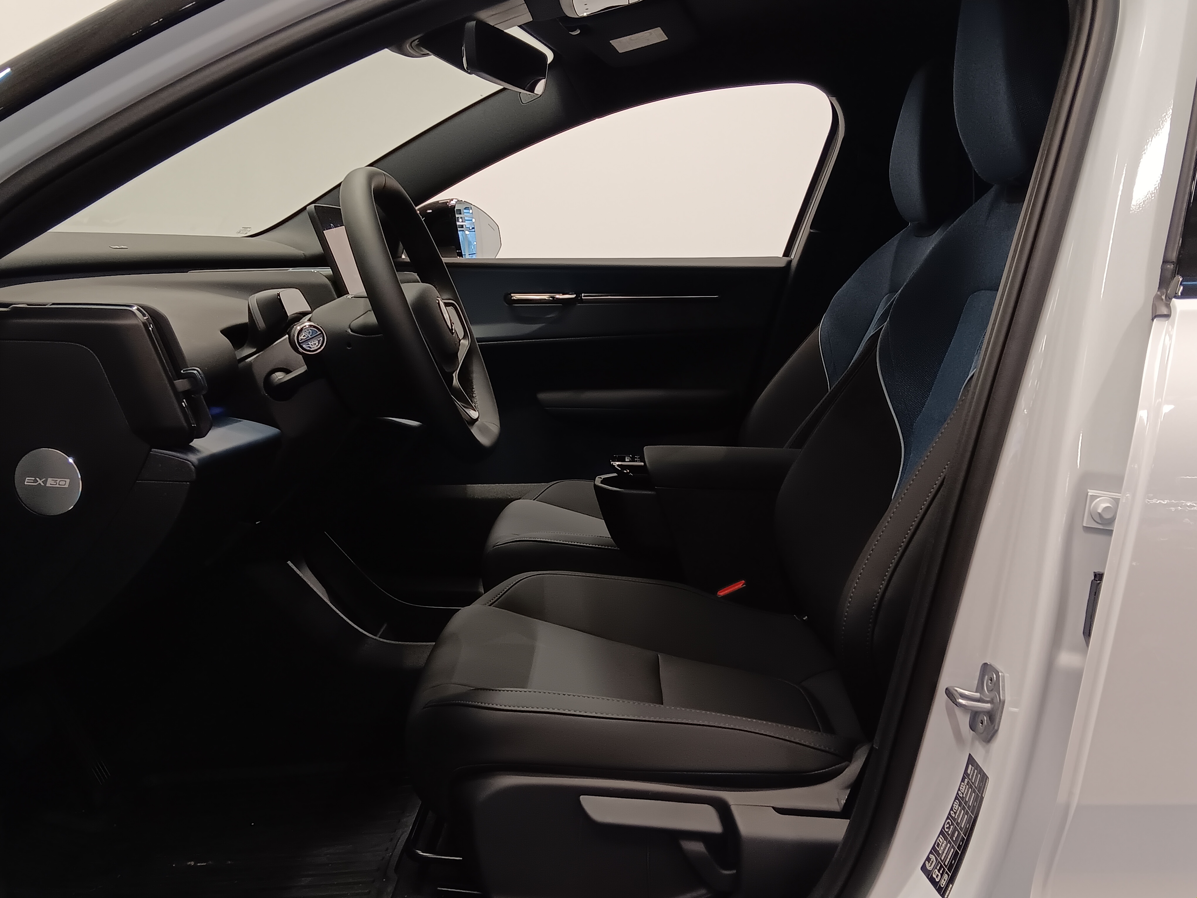 Volvo EX30 SINGLE PLUS