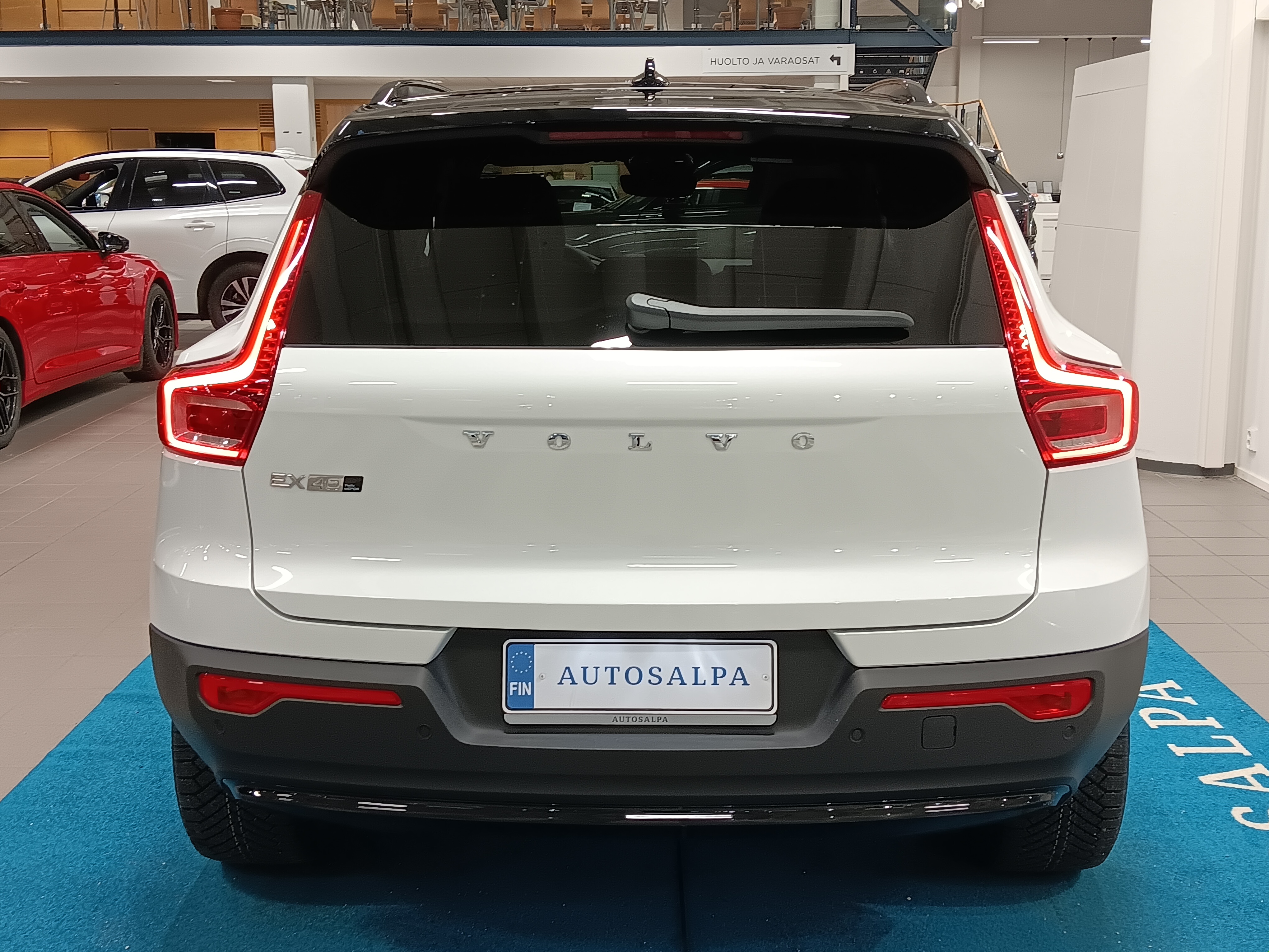 Volvo EX40 TWIN ULTRA.