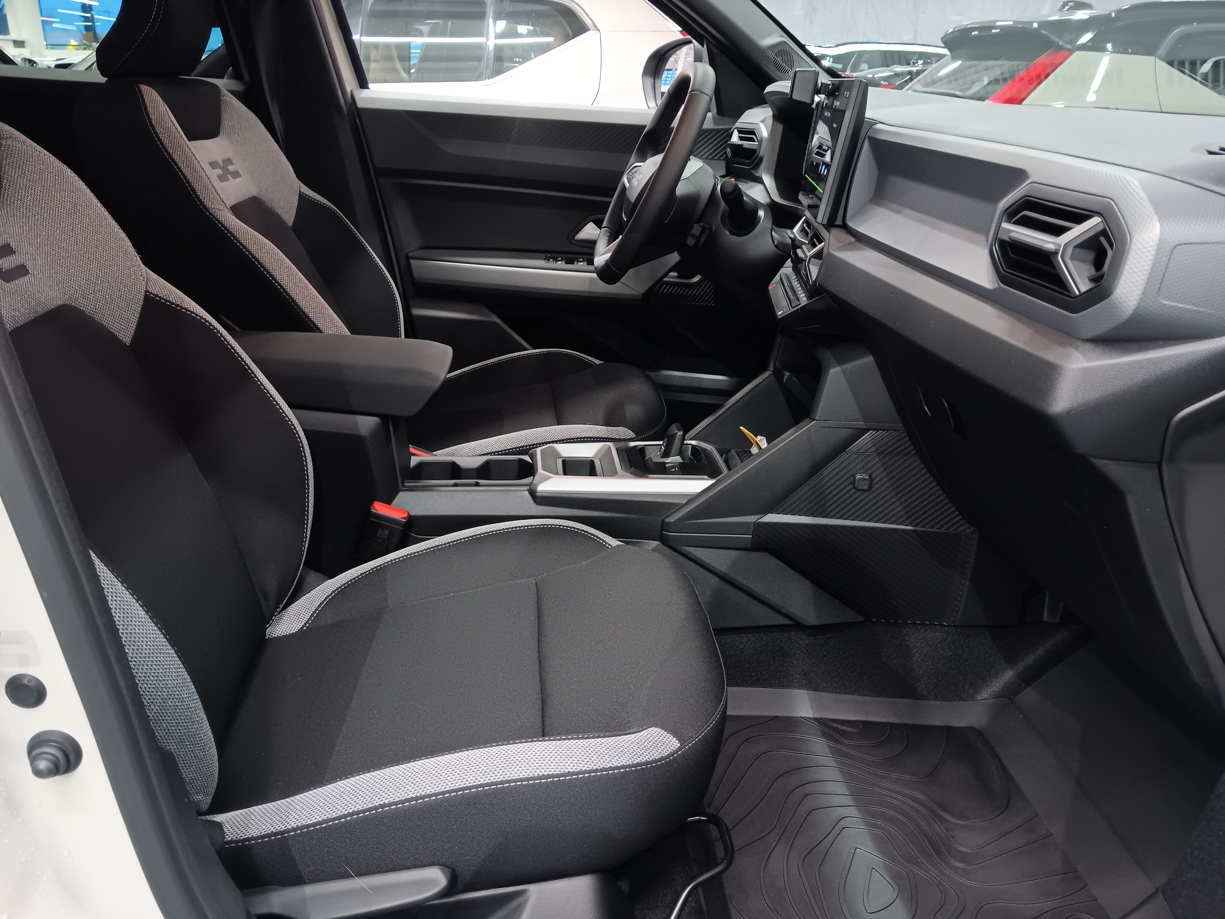 Dacia DUSTER HYBRID 155 4X2 JOURNEY