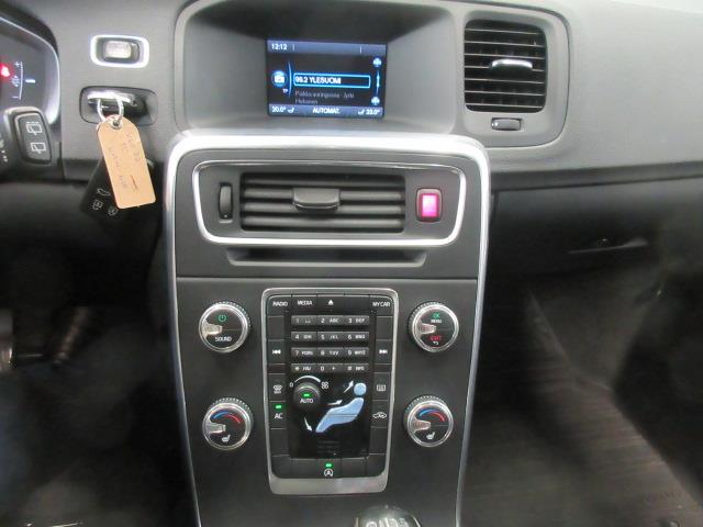 Volvo V60 D2 KINETIC EDITION
