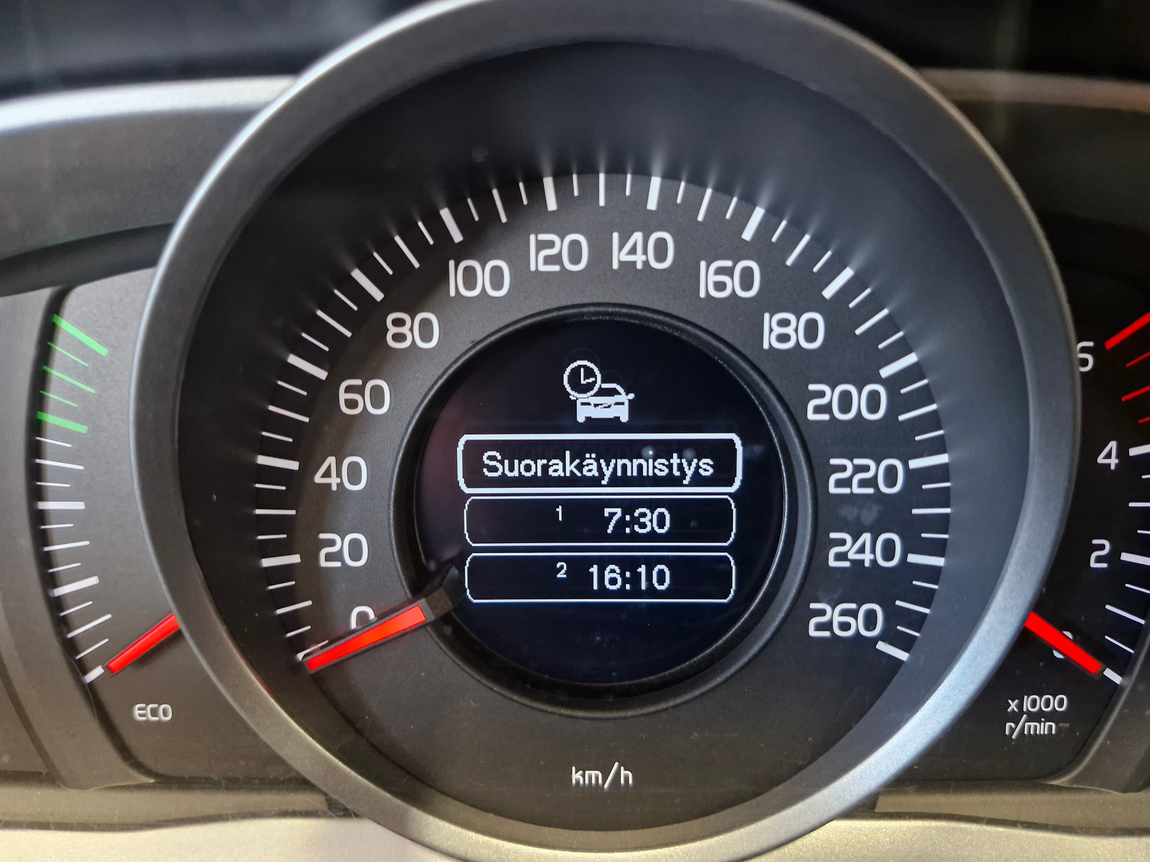 Volvo V60 D2 KINETIC EDITION
