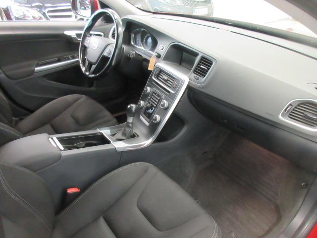 Volvo V60 D2 KINETIC EDITION