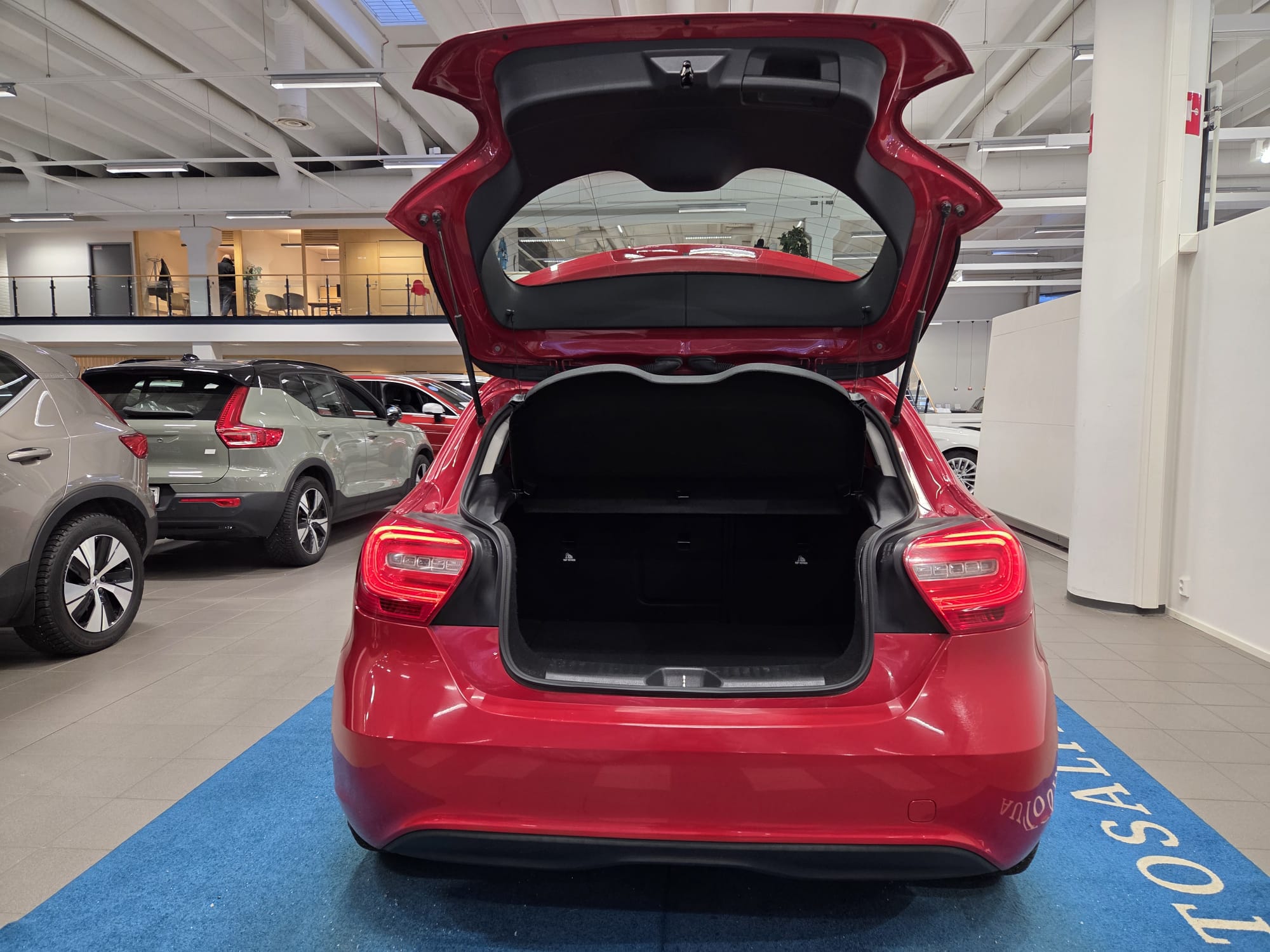 Mercedes-benz A 180 BE A SUMMER EDITION