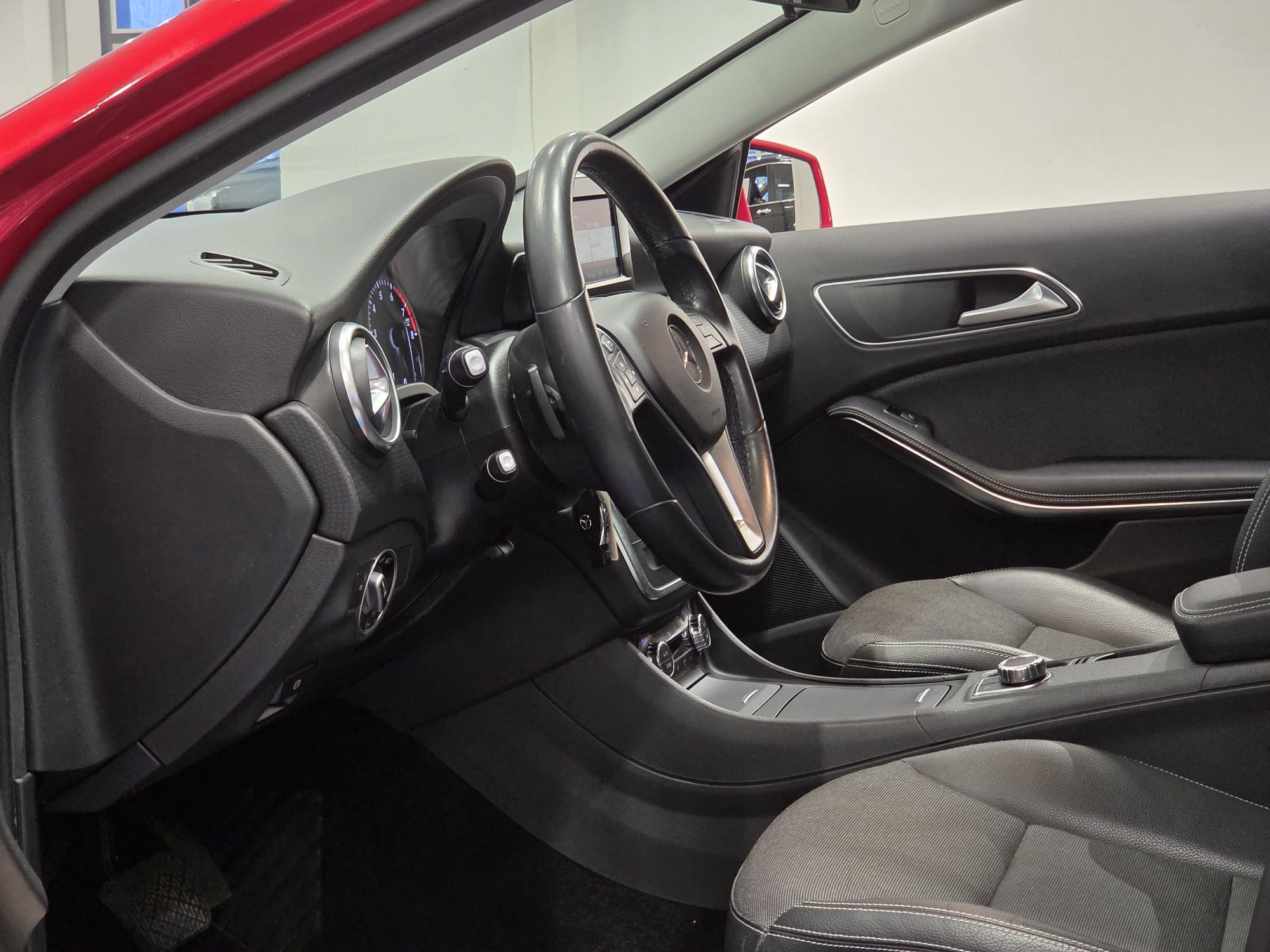 Mercedes-benz A 180 BE A SUMMER EDITION