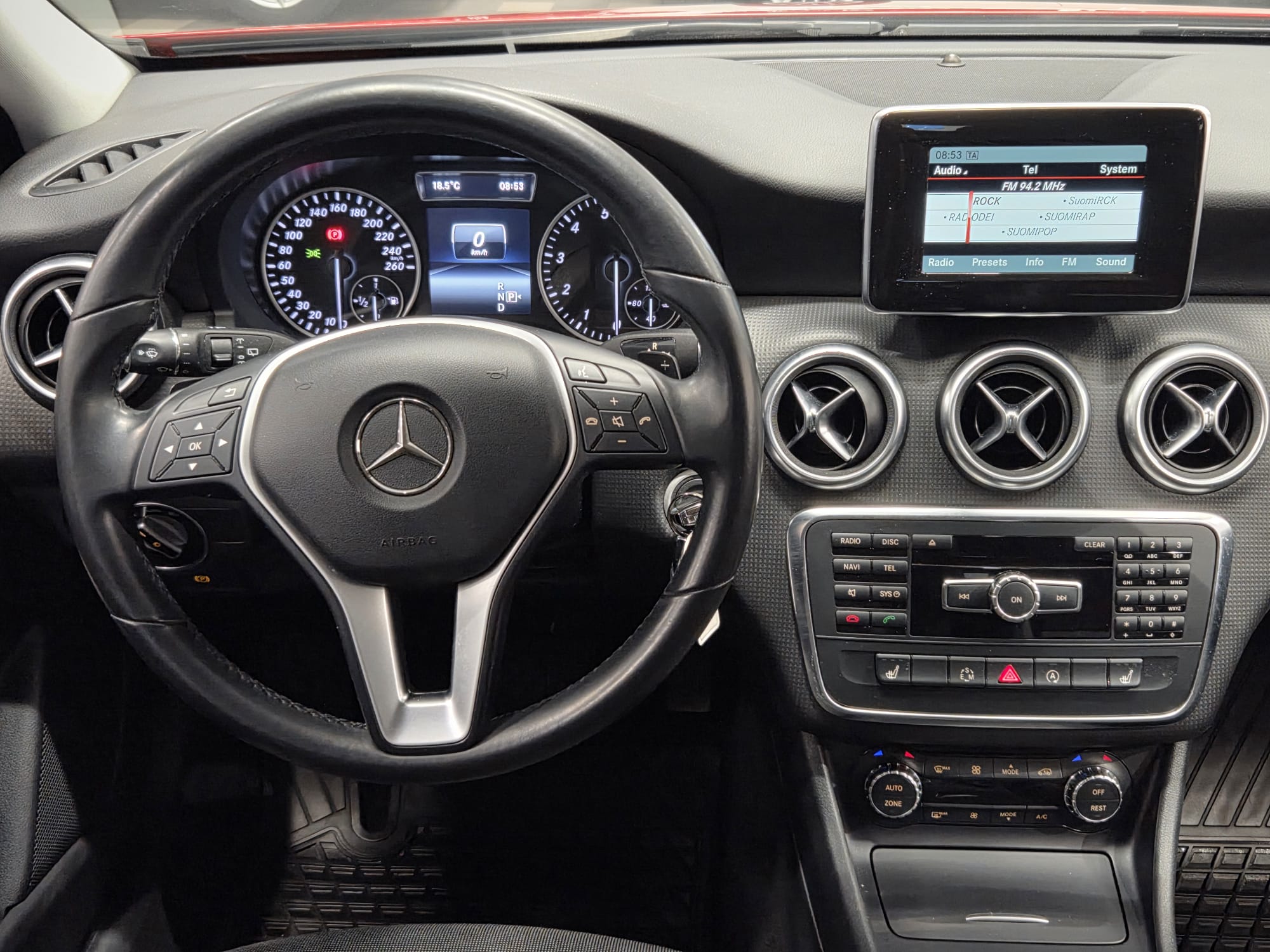 Mercedes-benz A 180 BE A SUMMER EDITION