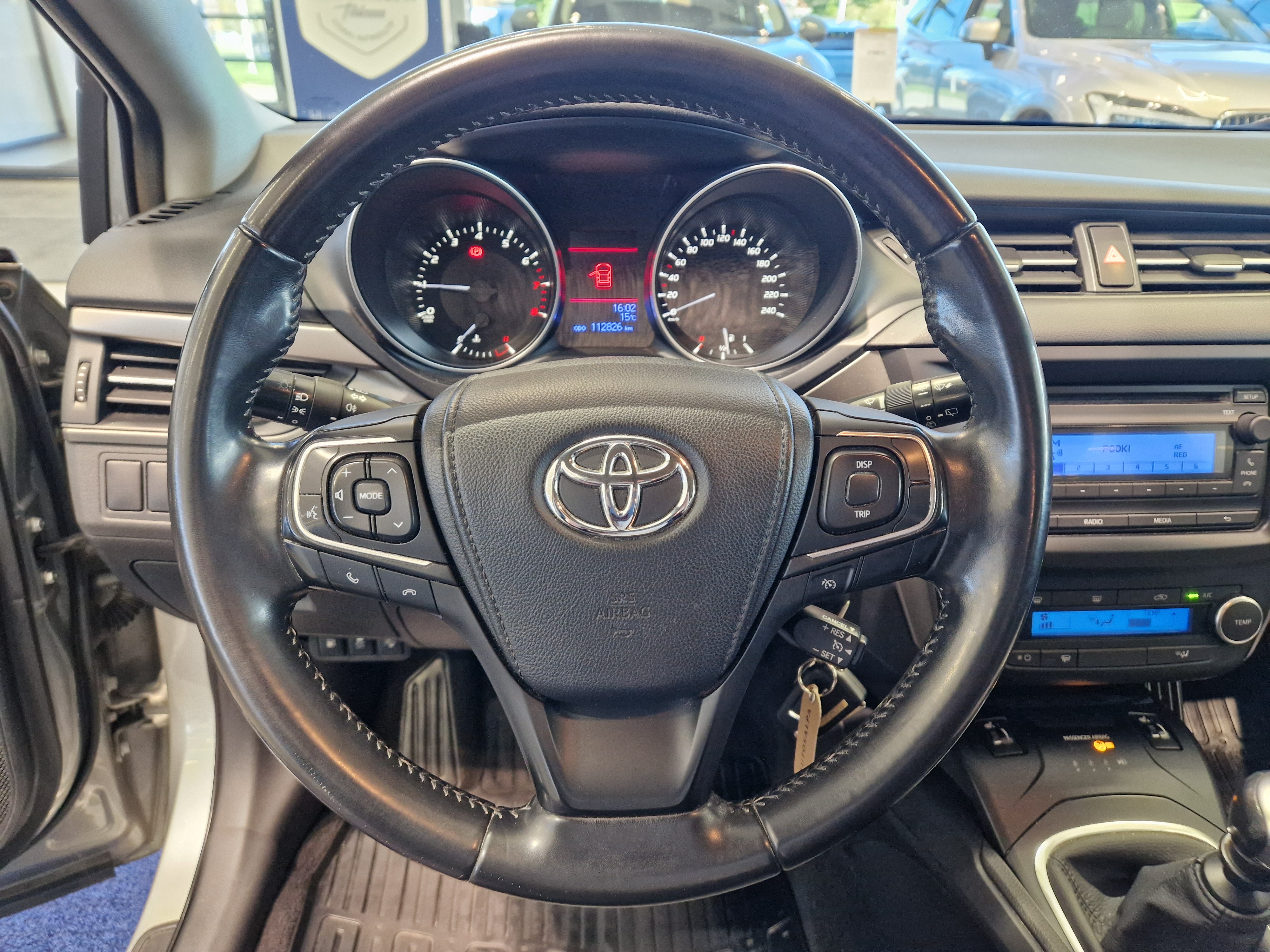 Toyota Avensis 2016, bild 6/14