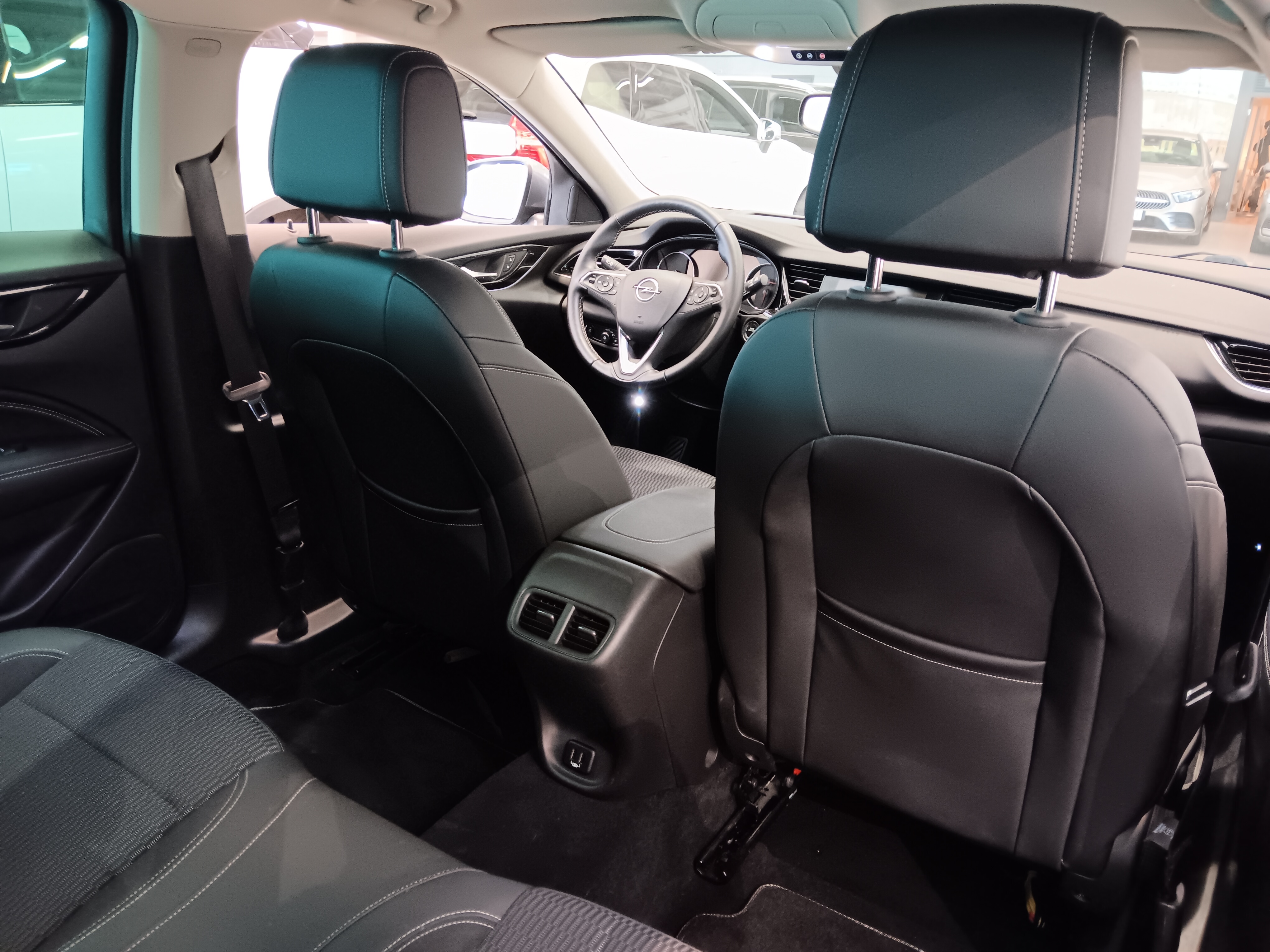 Opel INSIGNIA SPORTS TOURER INNOVATION 1,5 TURBO START/STOP 121K