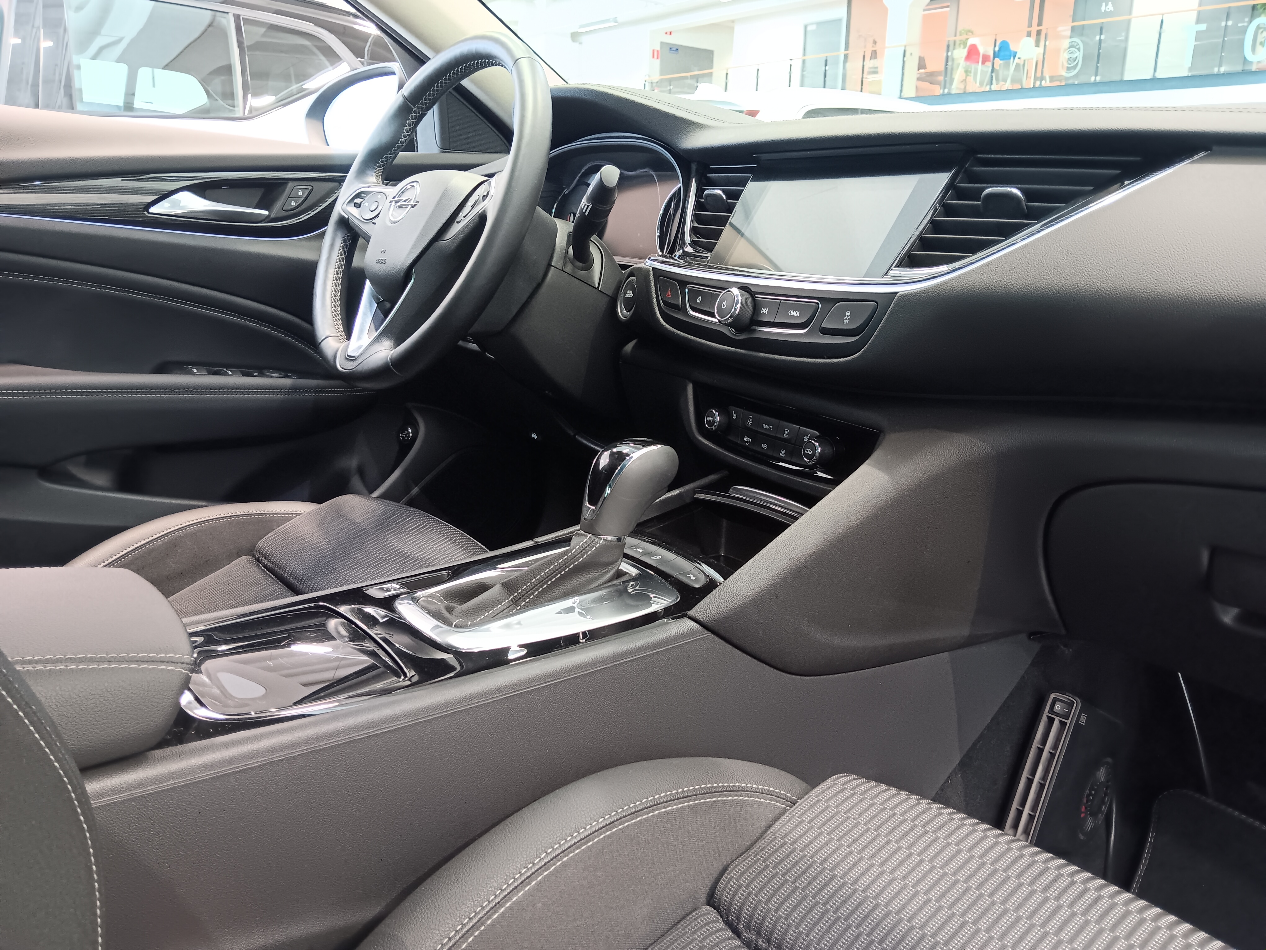 Opel INSIGNIA SPORTS TOURER INNOVATION 1,5 TURBO START/STOP 121K