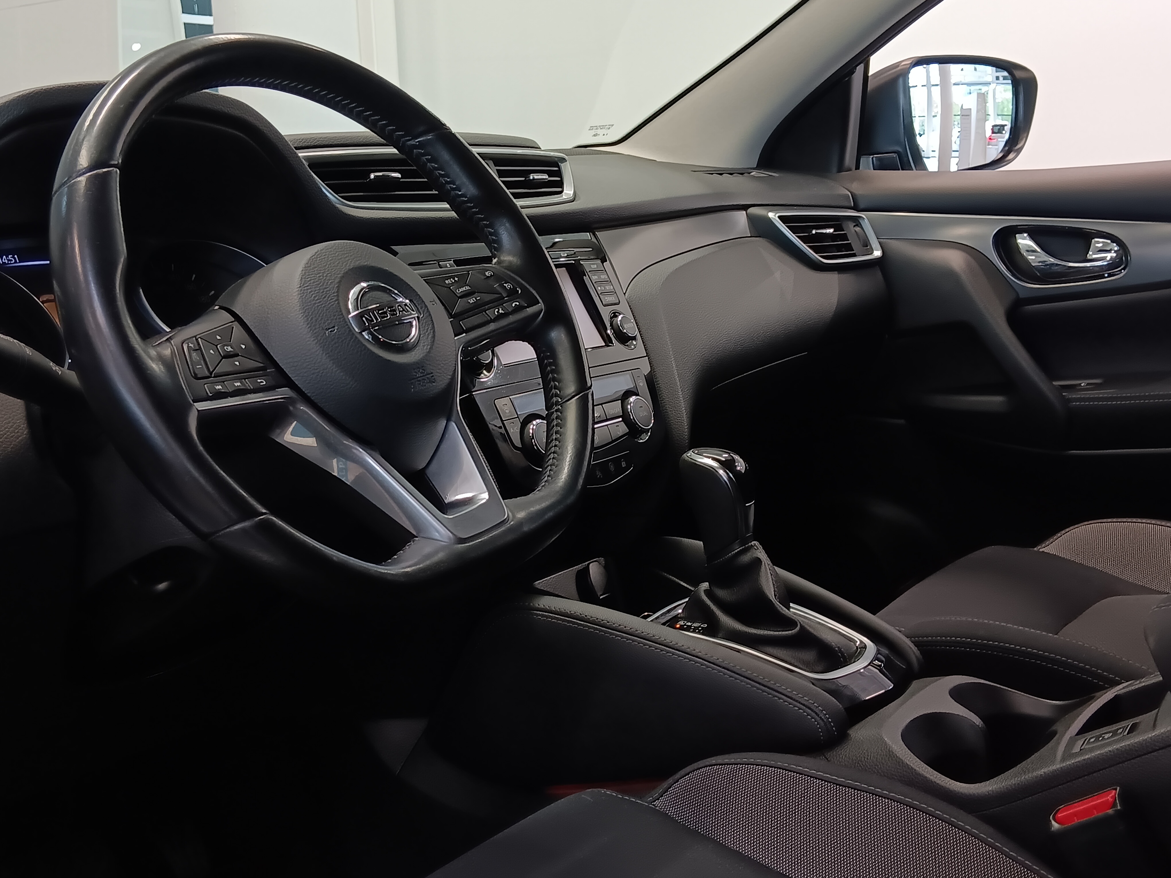 Nissan QASHQAI DIG-T 115 N-CONNECTA 2WD XTRONIC