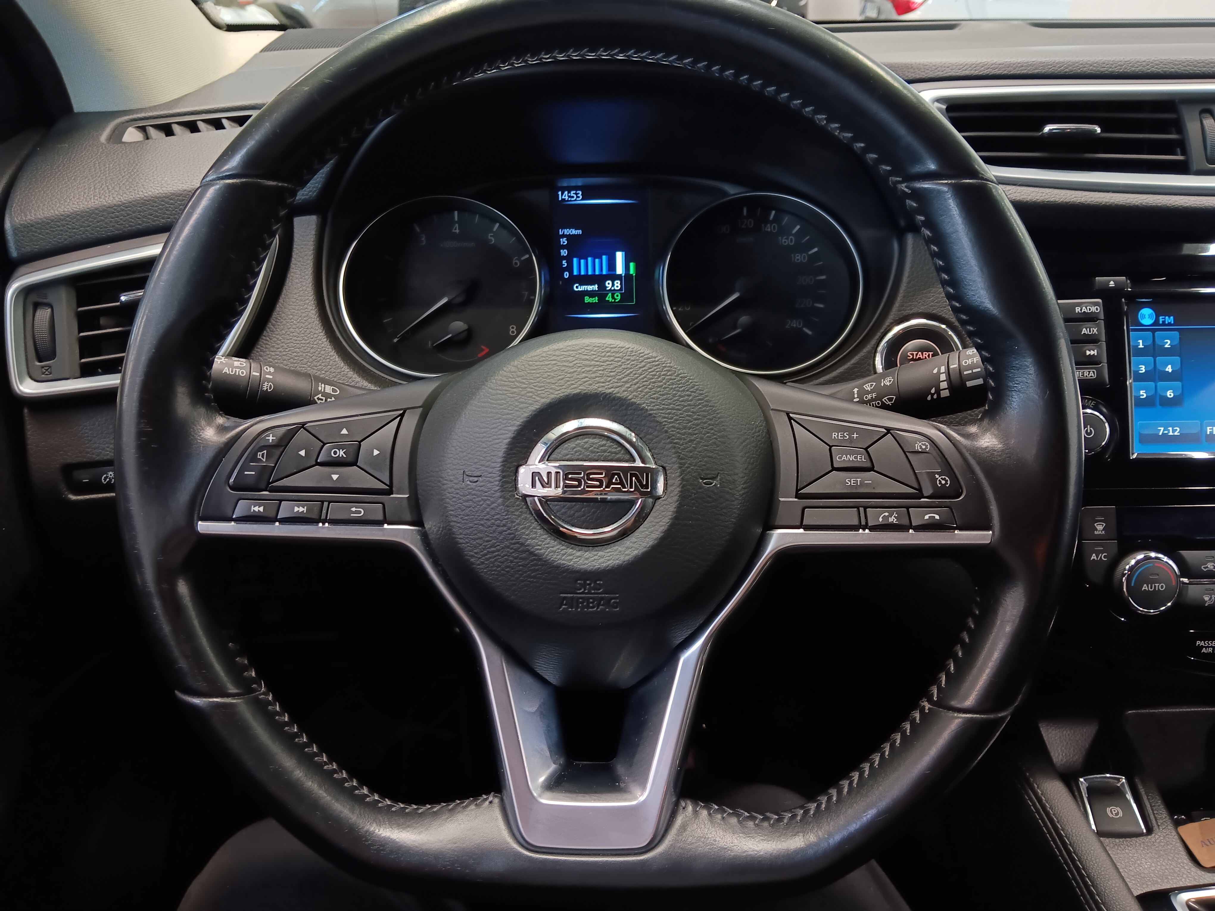 Nissan QASHQAI DIG-T 115 N-CONNECTA 2WD XTRONIC