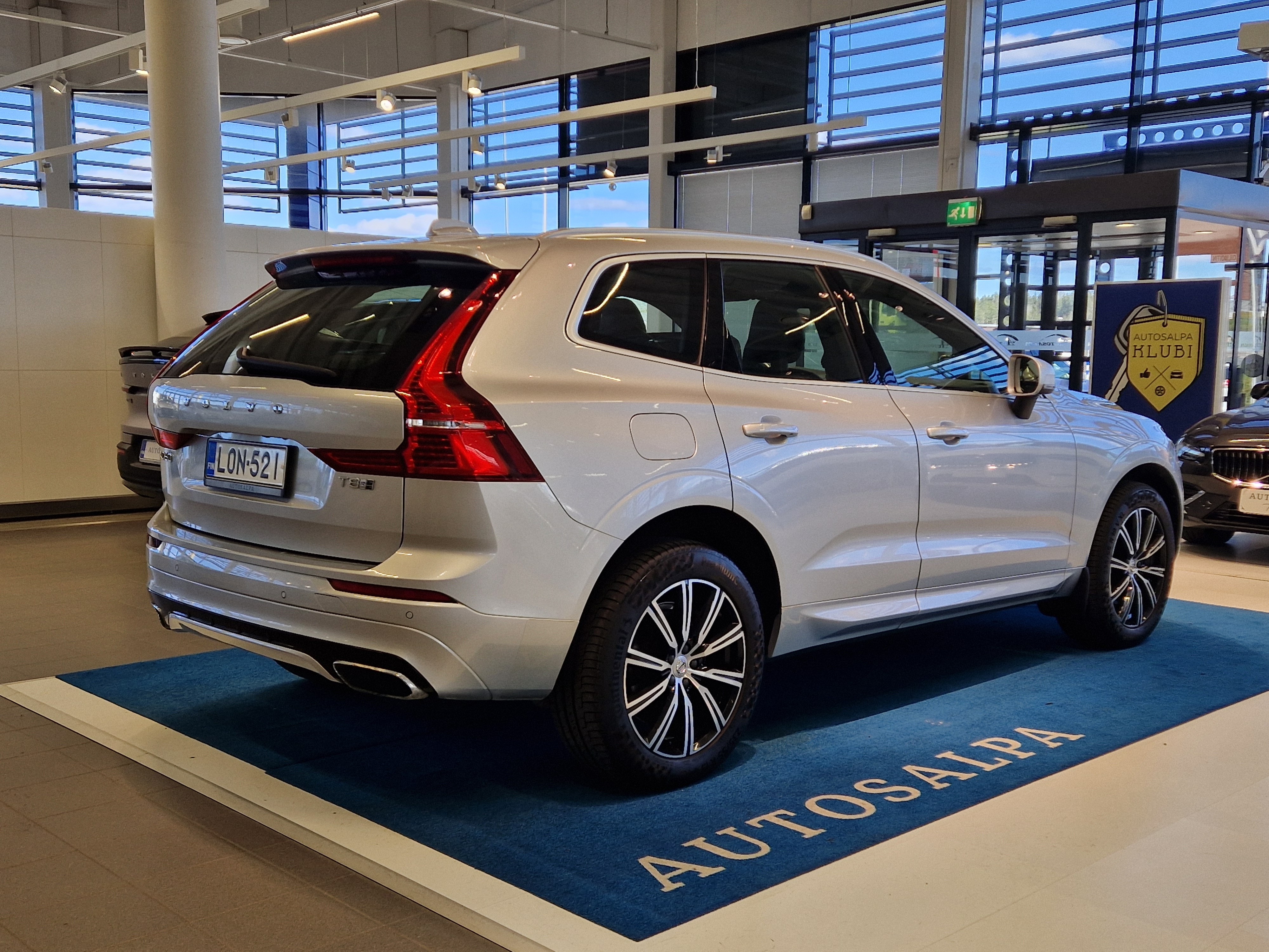 Volvo XC60 2018, kuva 3/22
