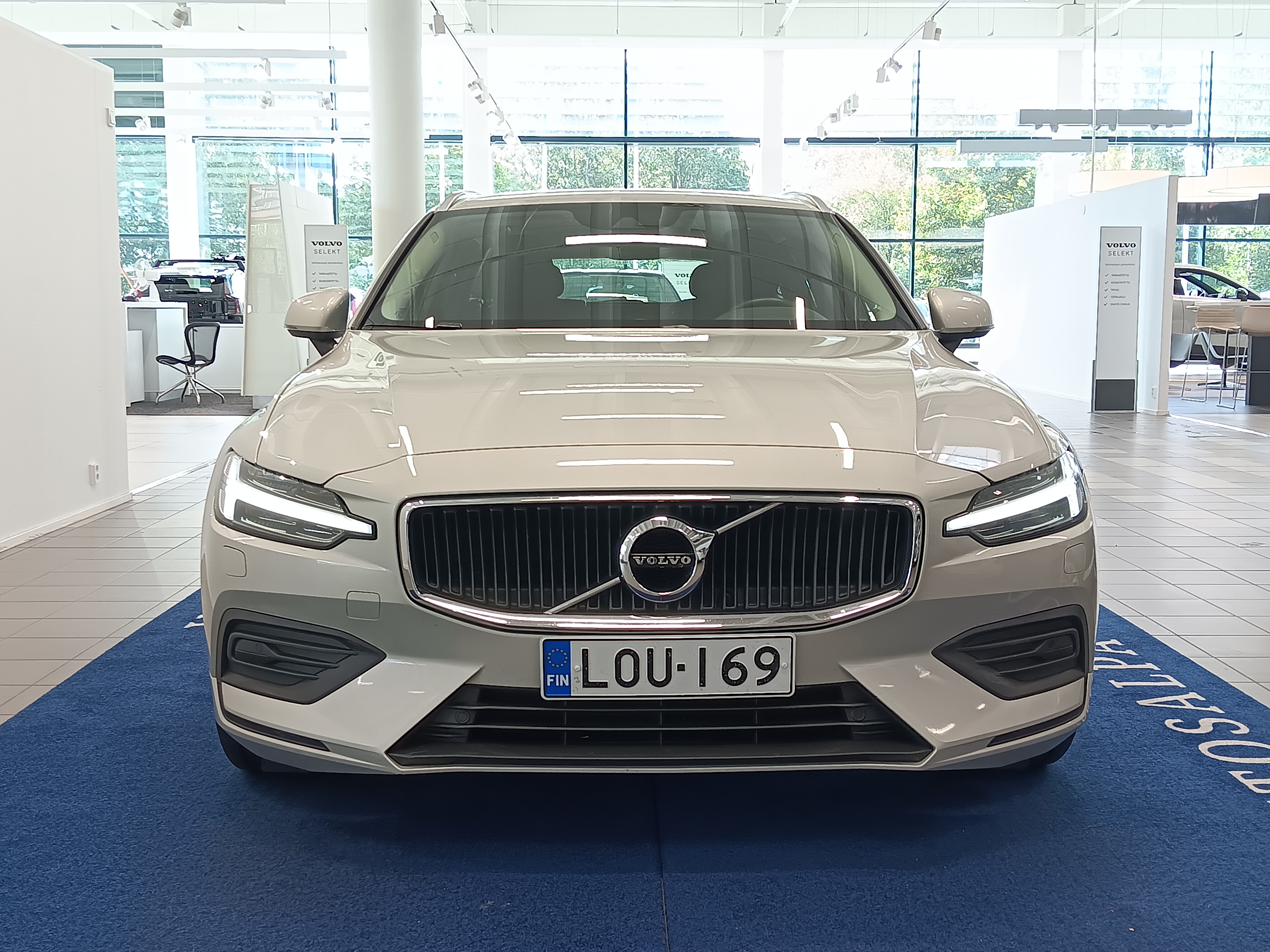 Volvo V60 D3 Business aut 2019, kuva 3/20